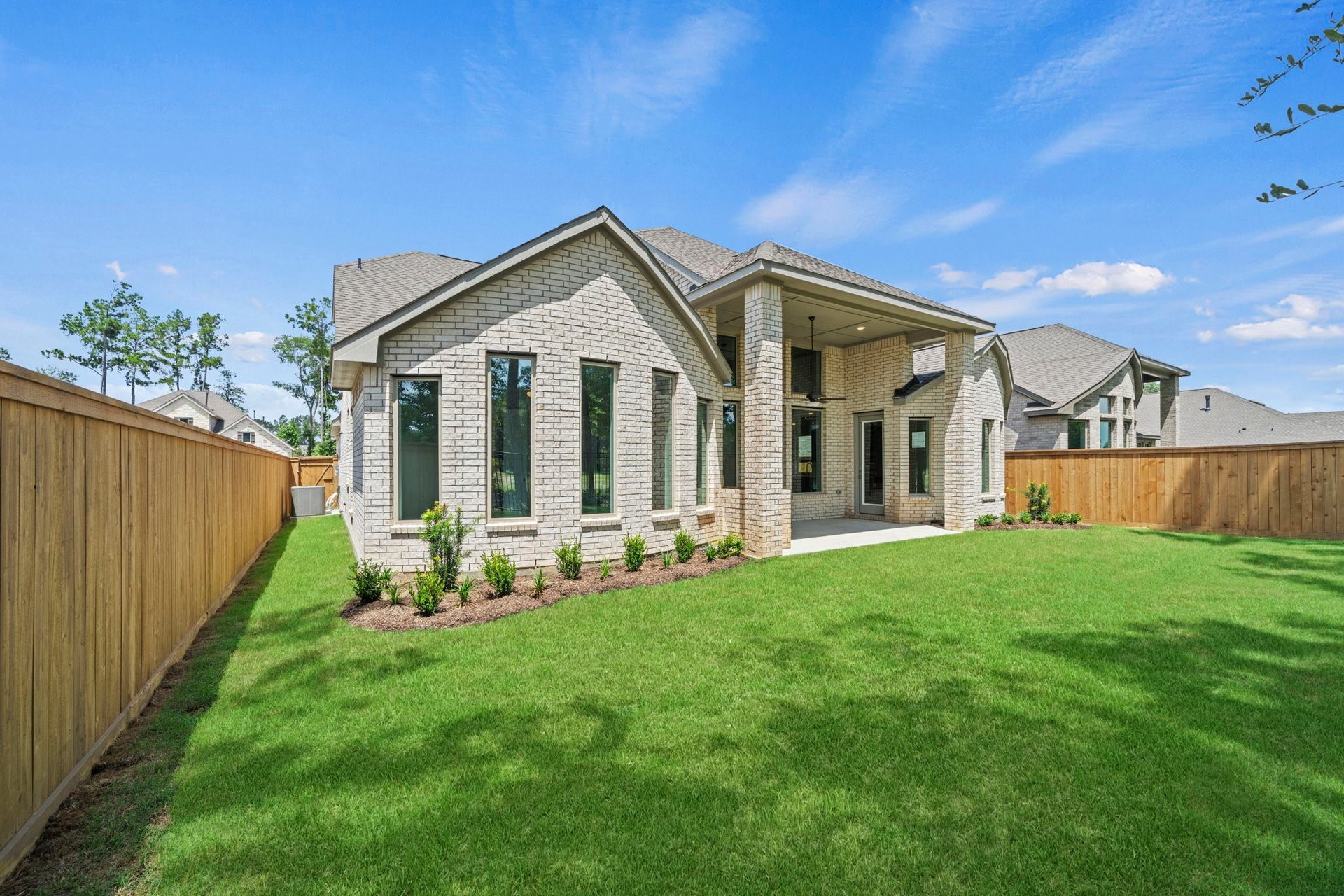 22017 Gateway Arch Drive Property Photo 29