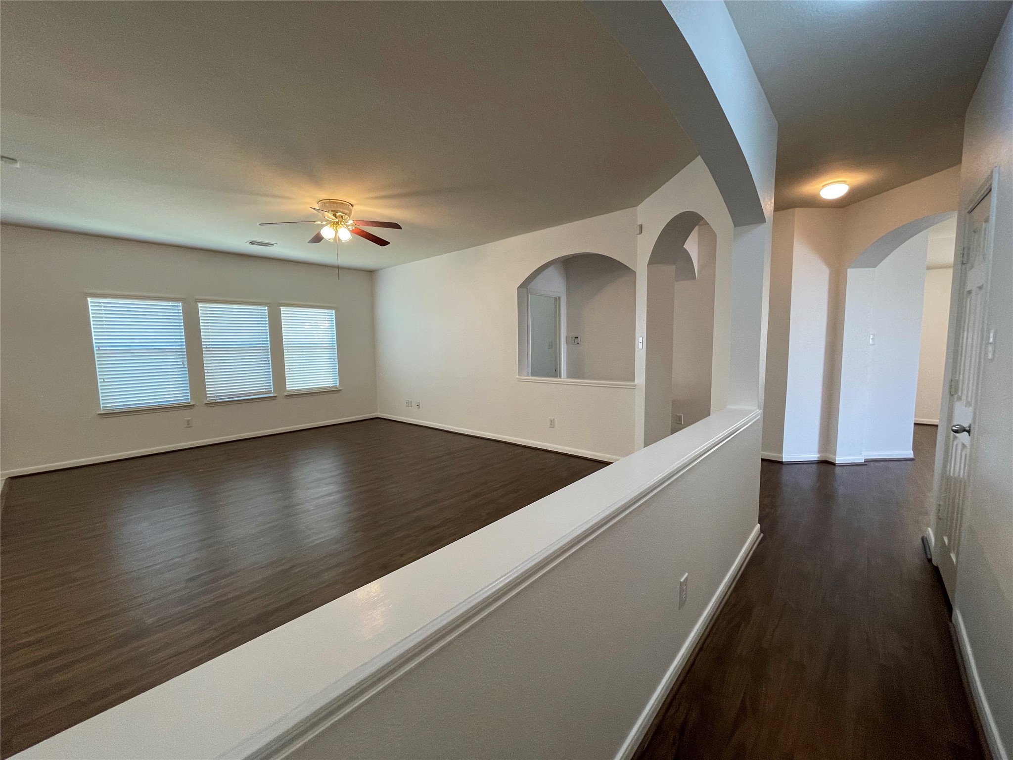 2210 Tremont Trail Lane Property Photo 6