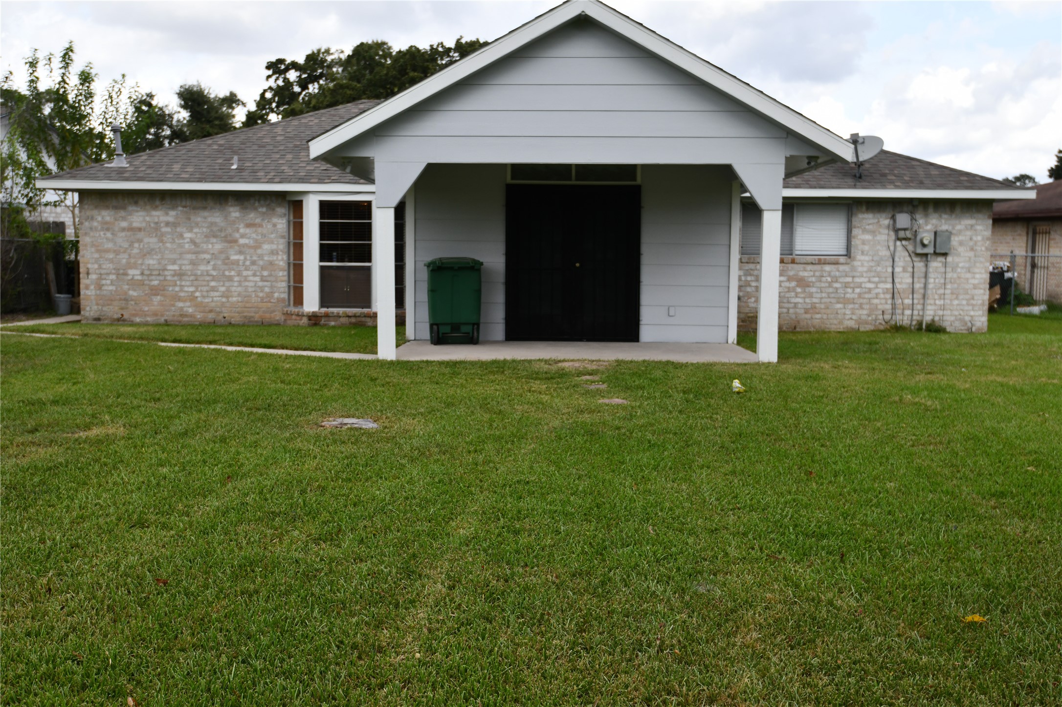 8518 Rinn Street Property Photo 8