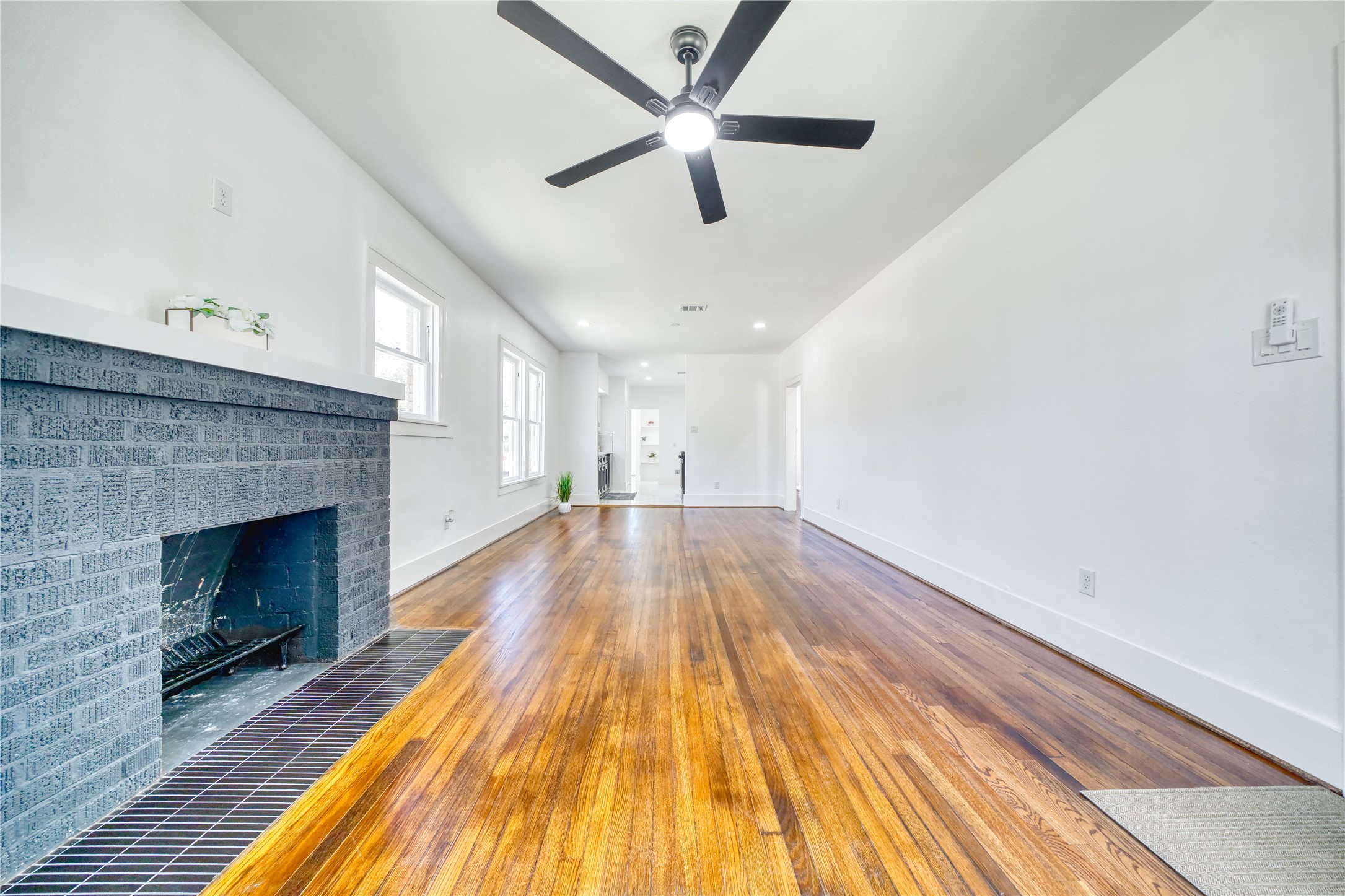1569 Elliott Street Property Photo 7