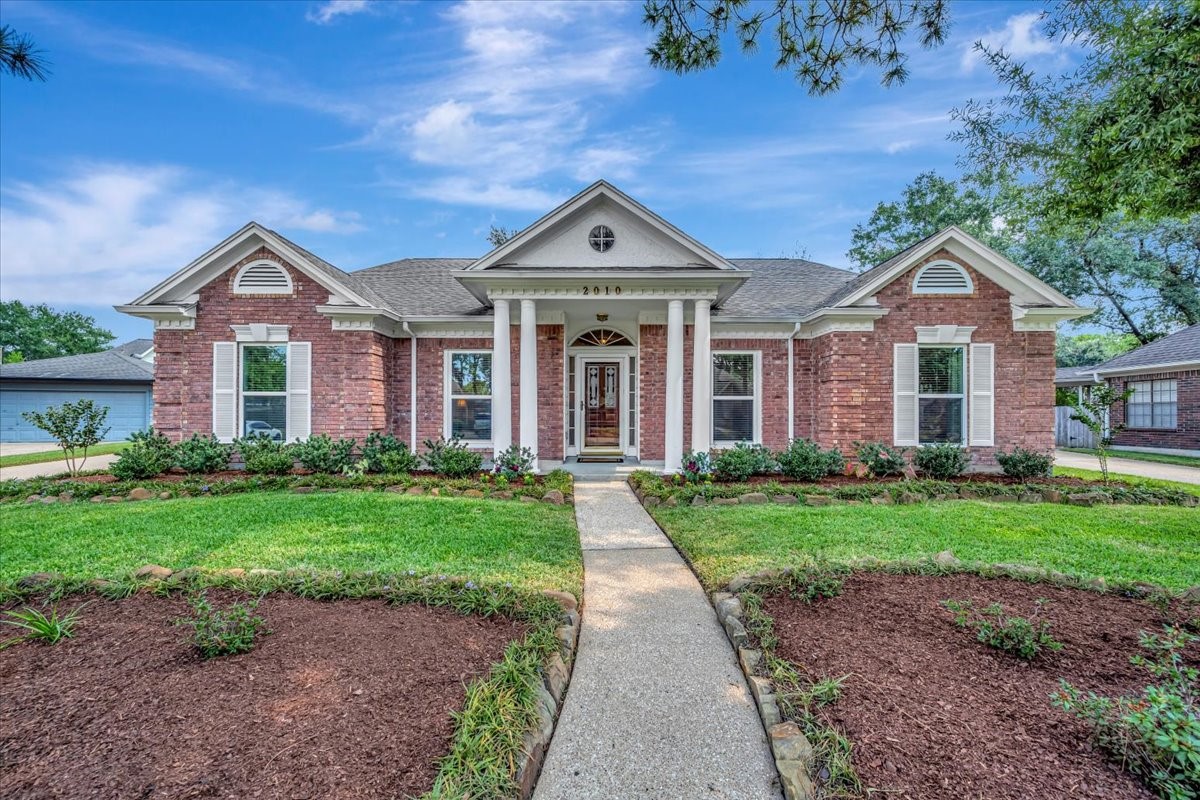 2010 Woodland Haven Road Property Photo 1