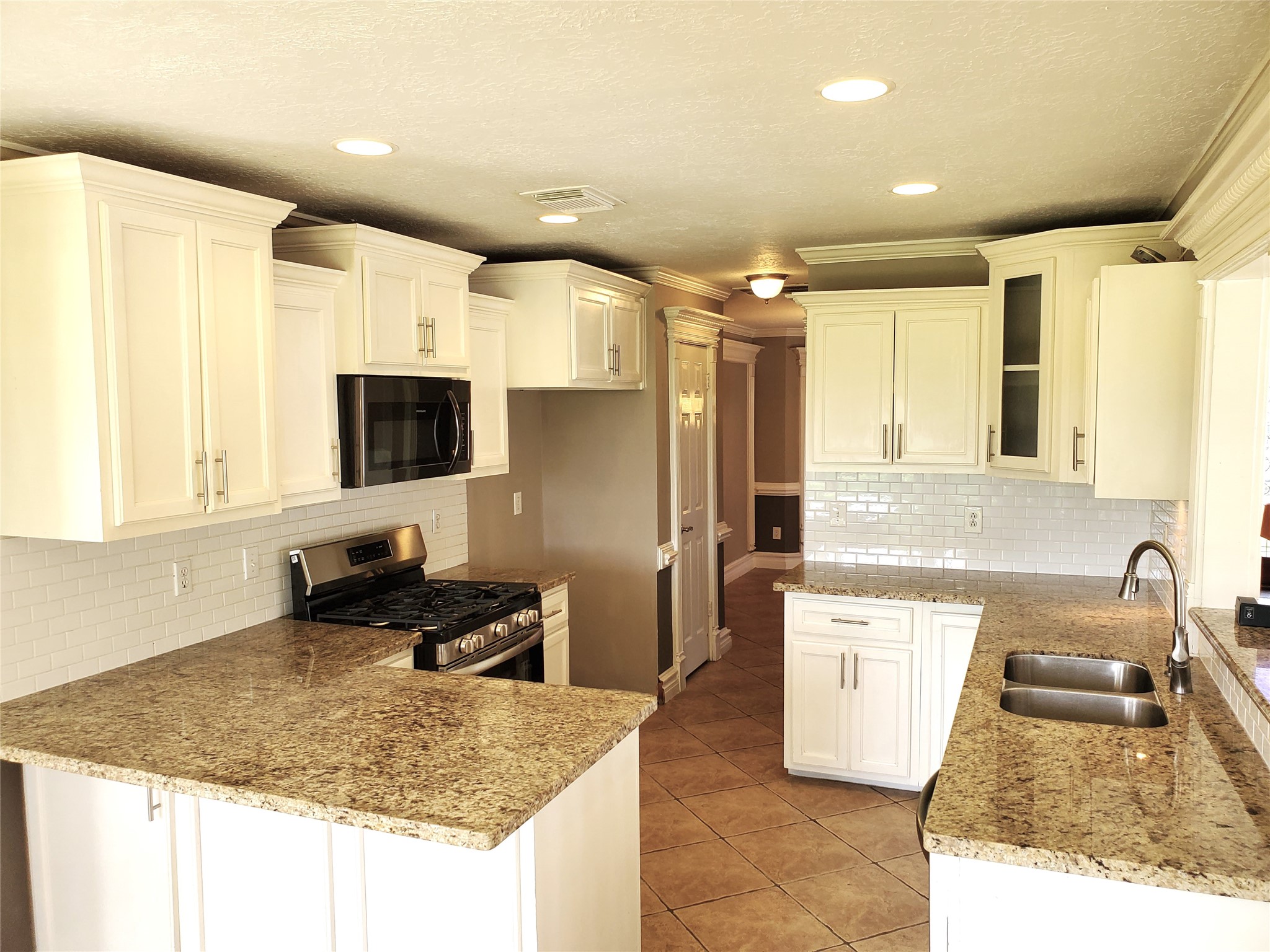 3751 Pine Cone Trail Property Photo 8