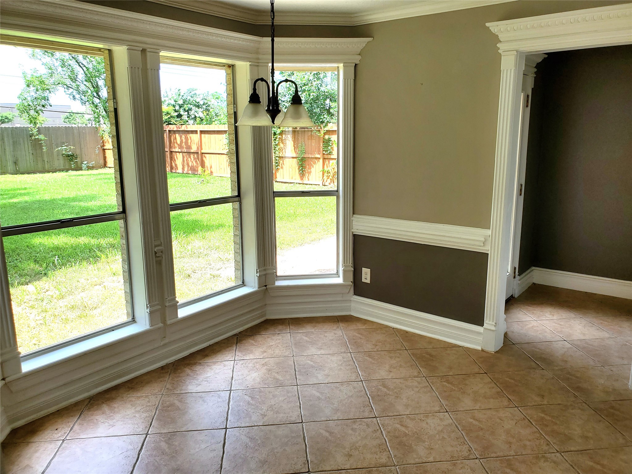 3751 Pine Cone Trail Property Photo 10