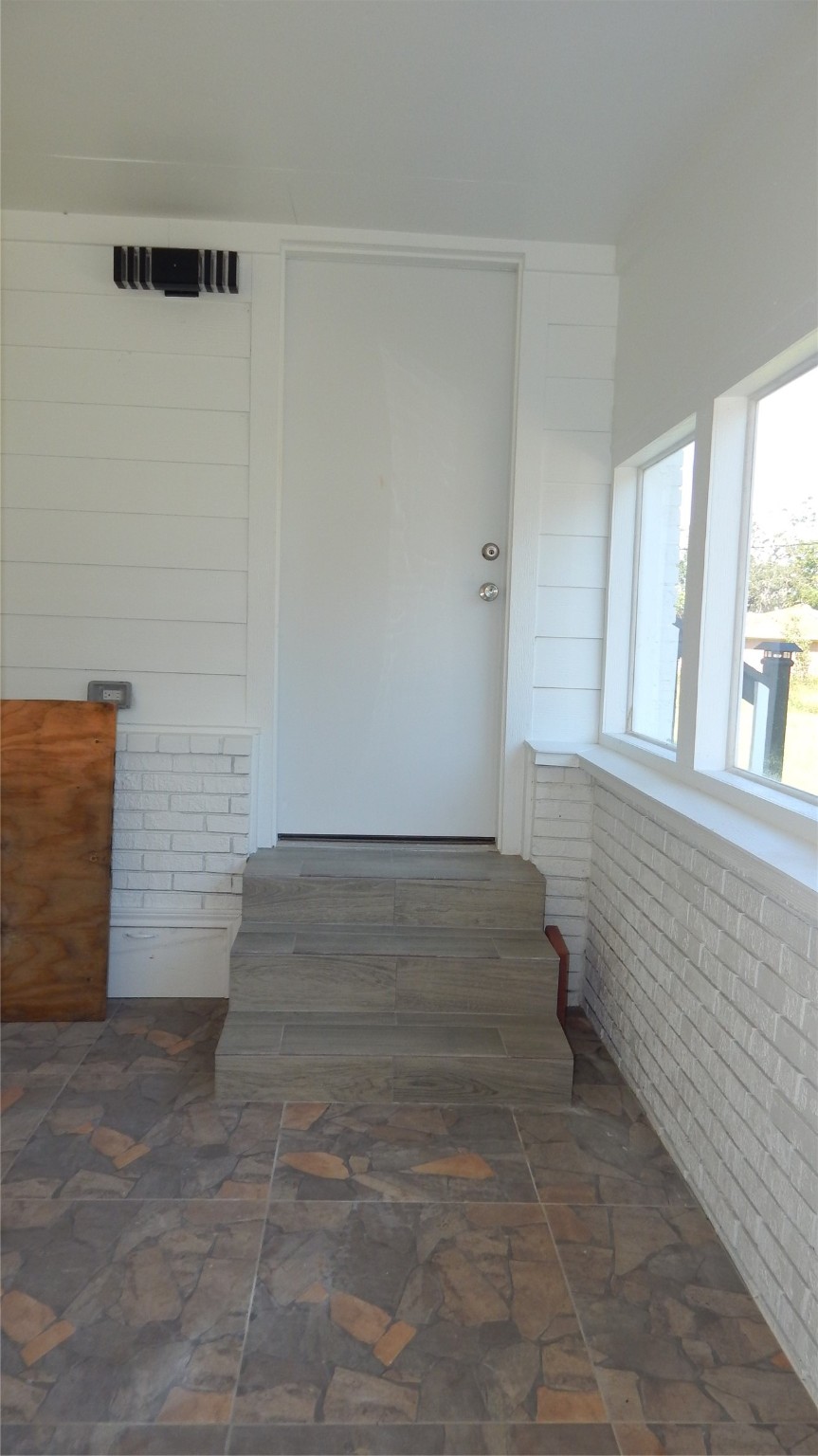 500 James Street Property Photo 25