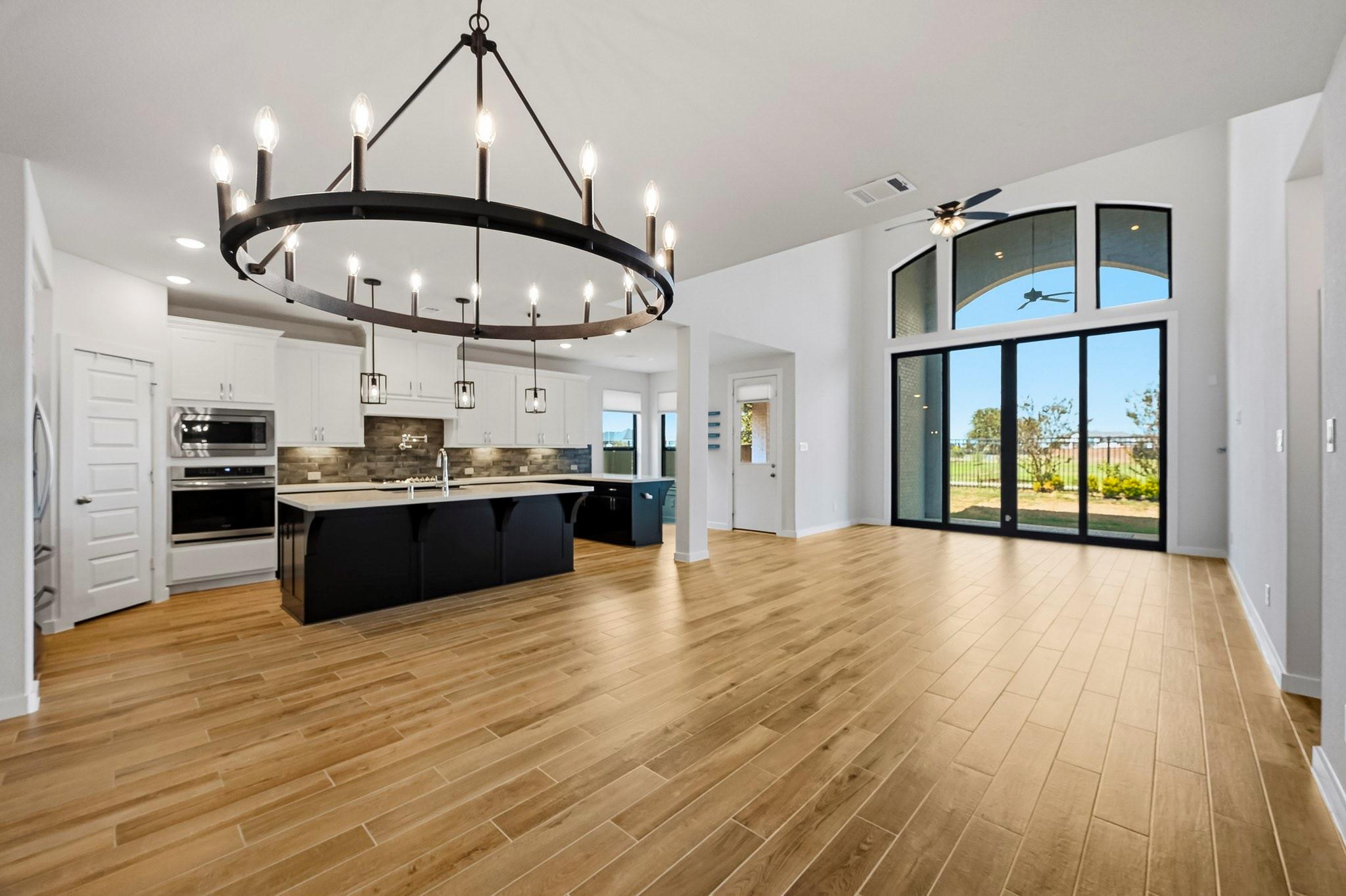 6718 Waxbill Road Property Photo 4