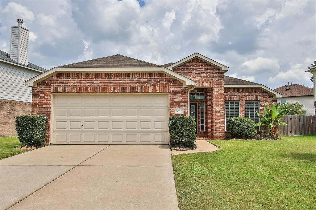 24922 Oconee Court Property Photo