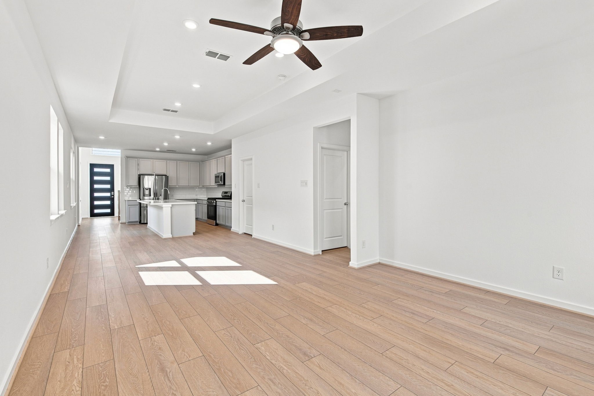 22126 Rangemore Drive Property Photo 4