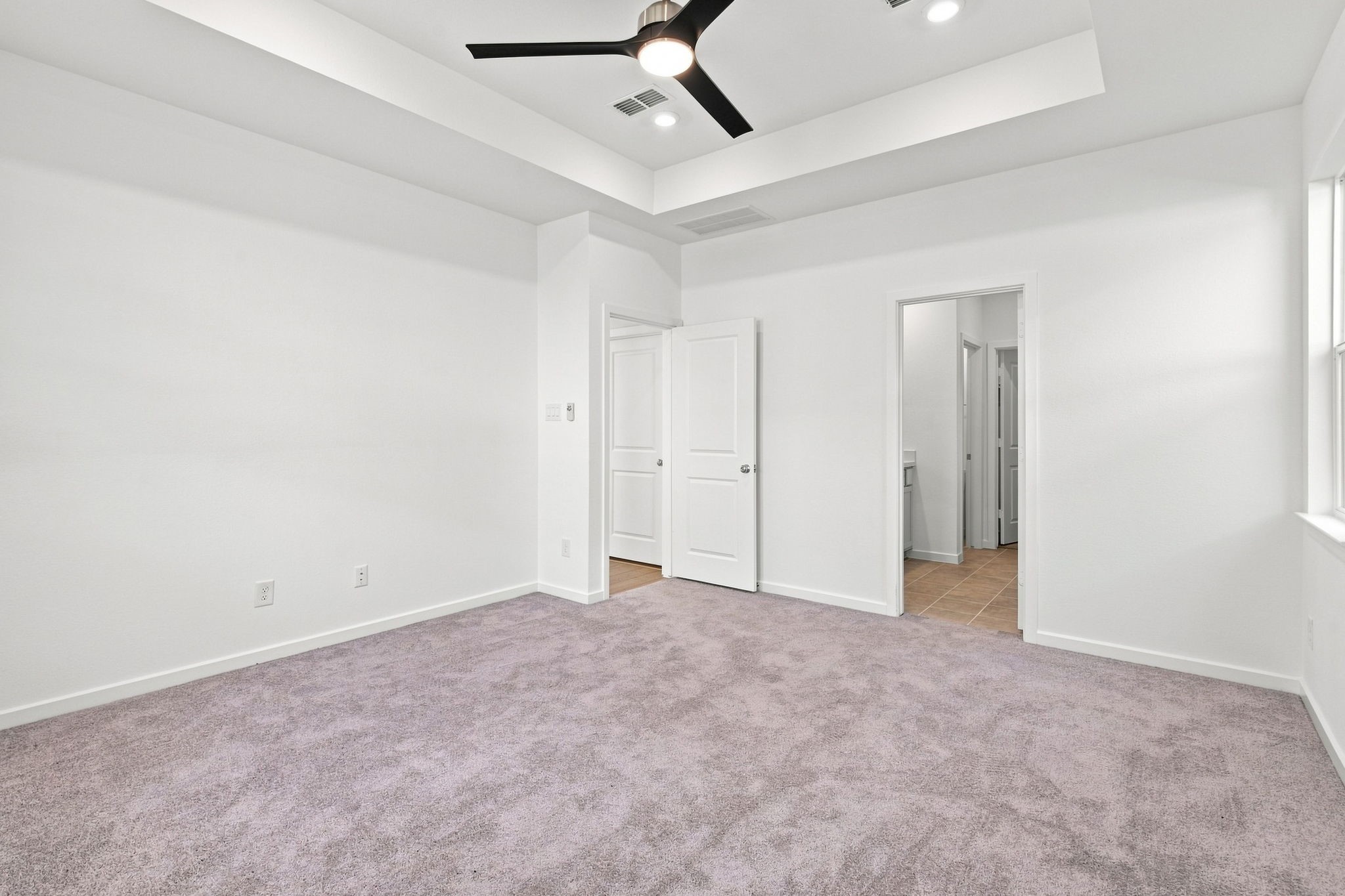 22126 Rangemore Drive Property Photo 6