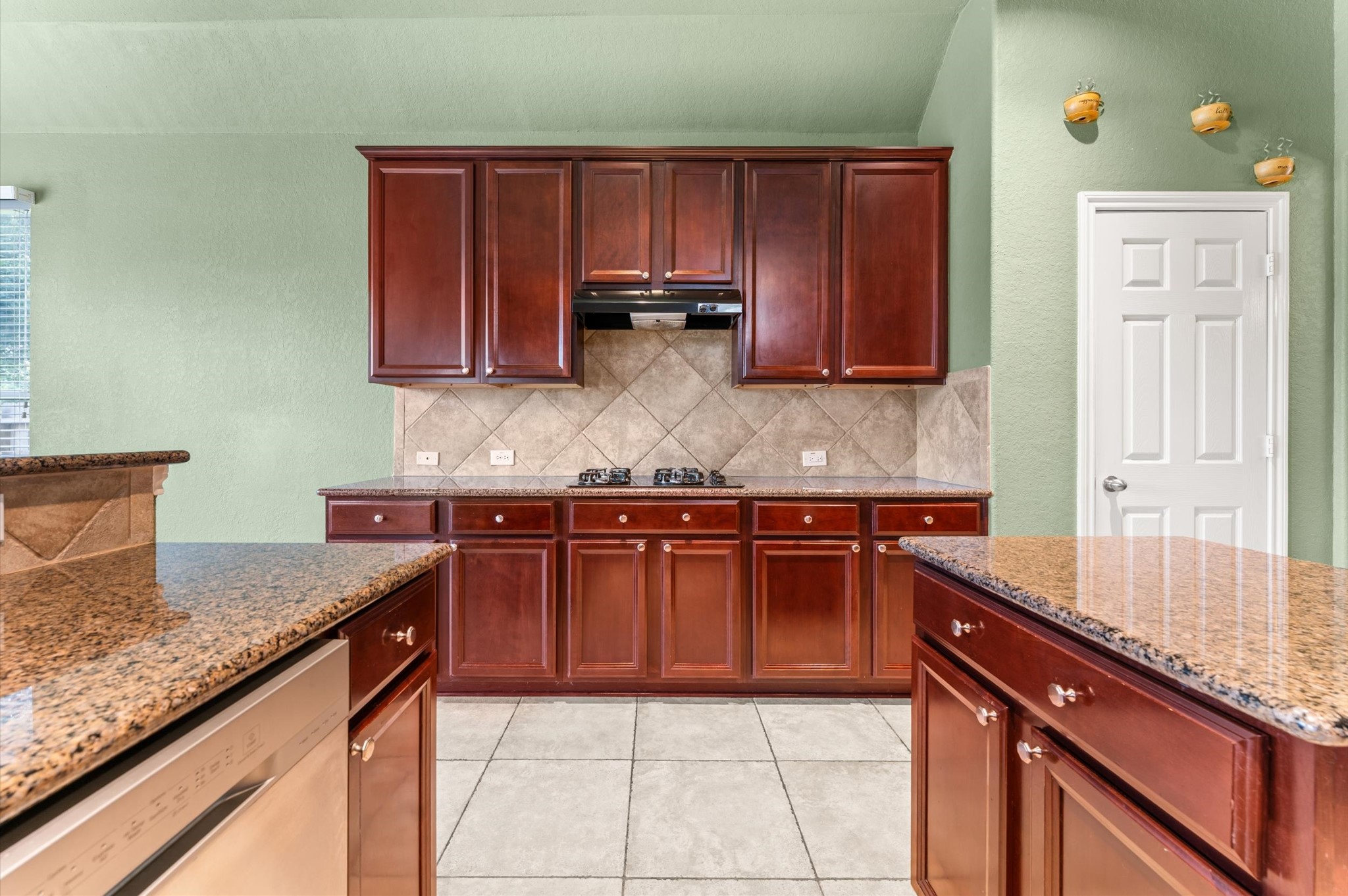 14226 Marin Drive Property Photo 14