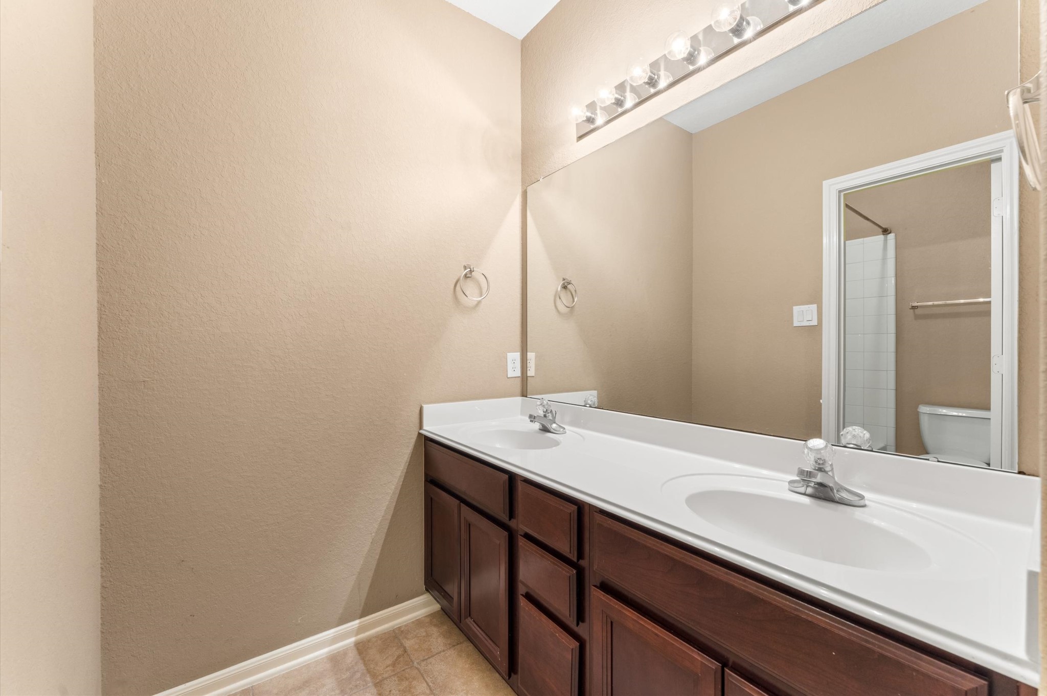 14226 Marin Drive Property Photo 22