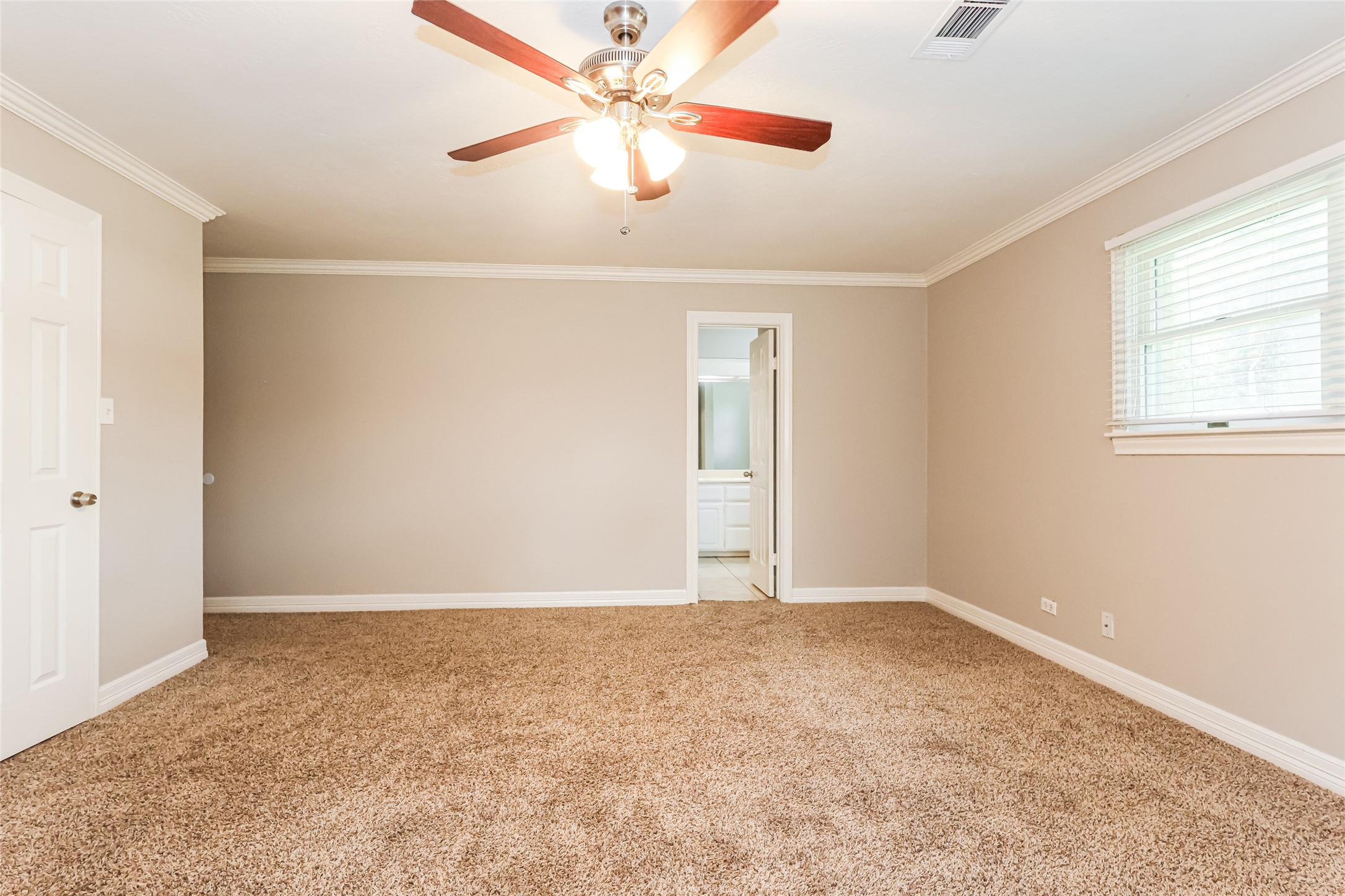 14042 Hunters Glen Property Photo 11