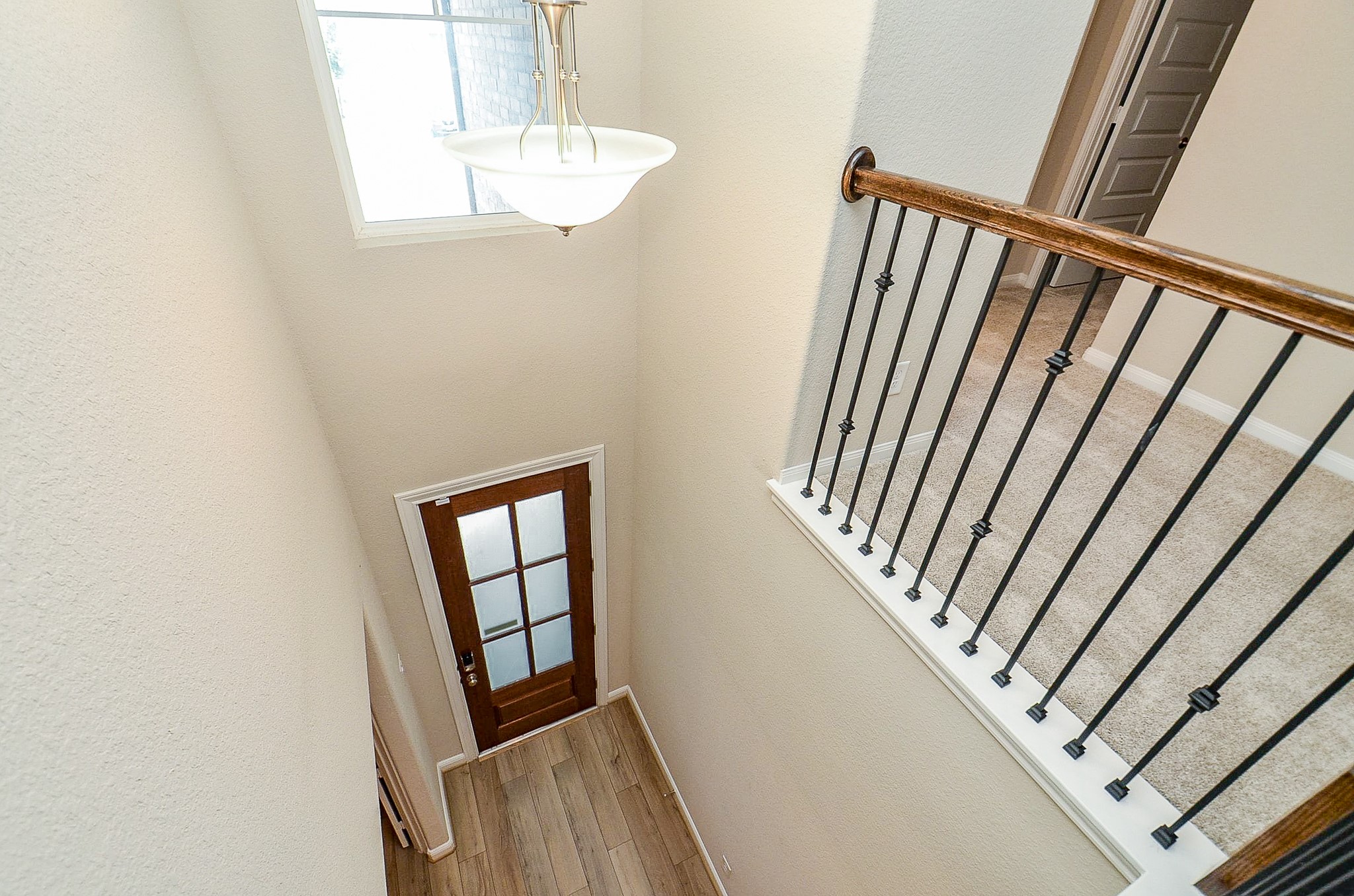 21303 Adela Point Property Photo 28