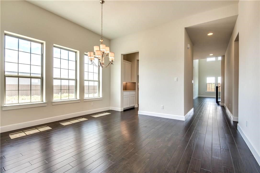 5508 Gypsum Drive Property Photo 6