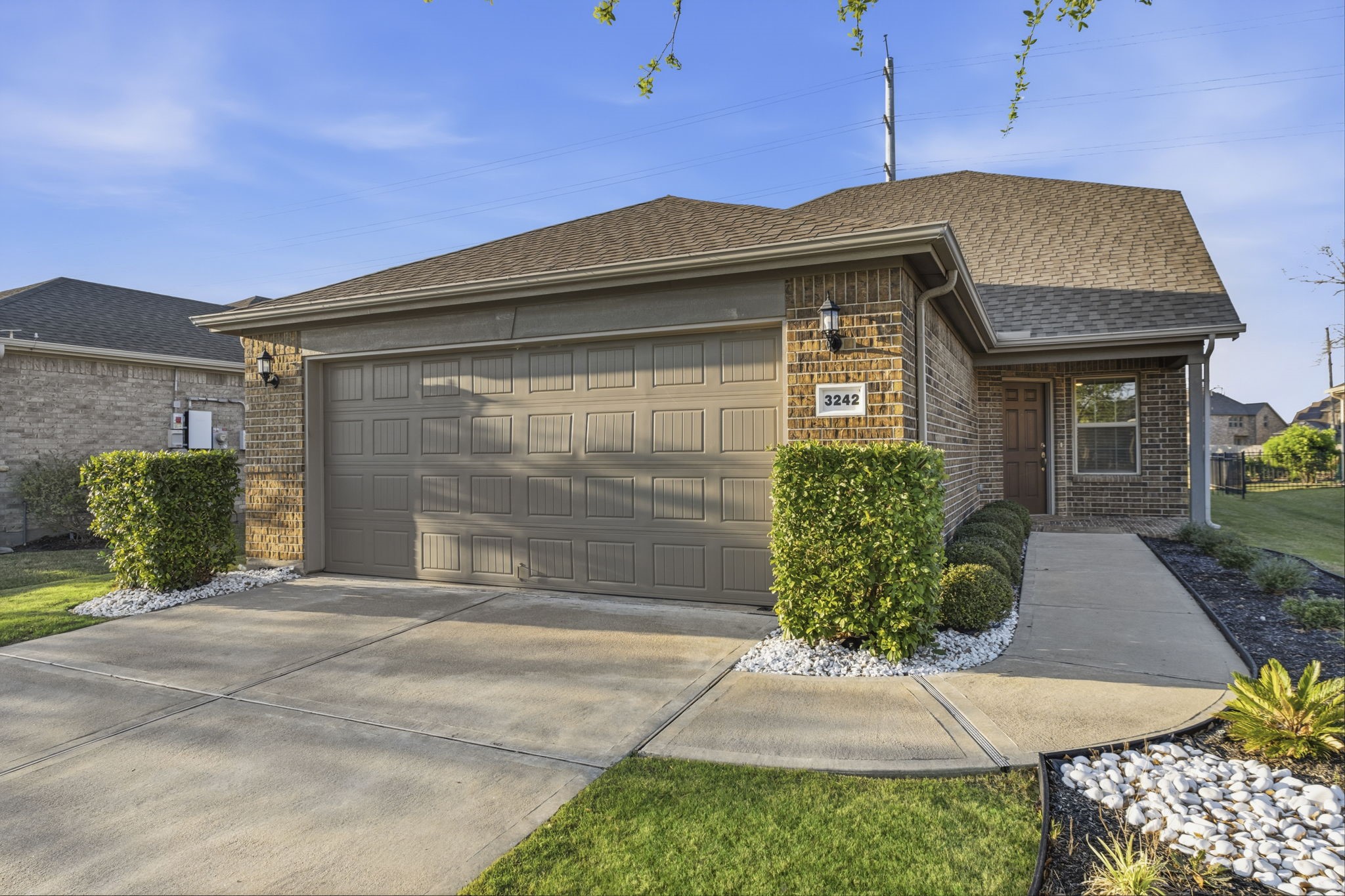 3242 Golden Eagle Way Property Photo 1