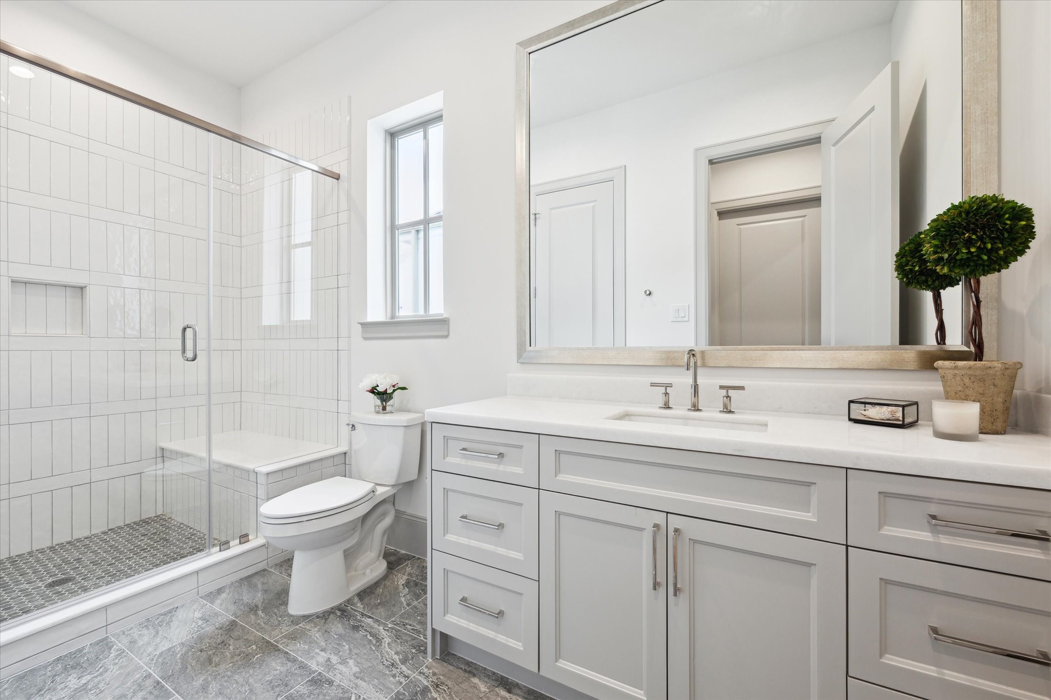 207 Sutton Row Place Property Photo 19