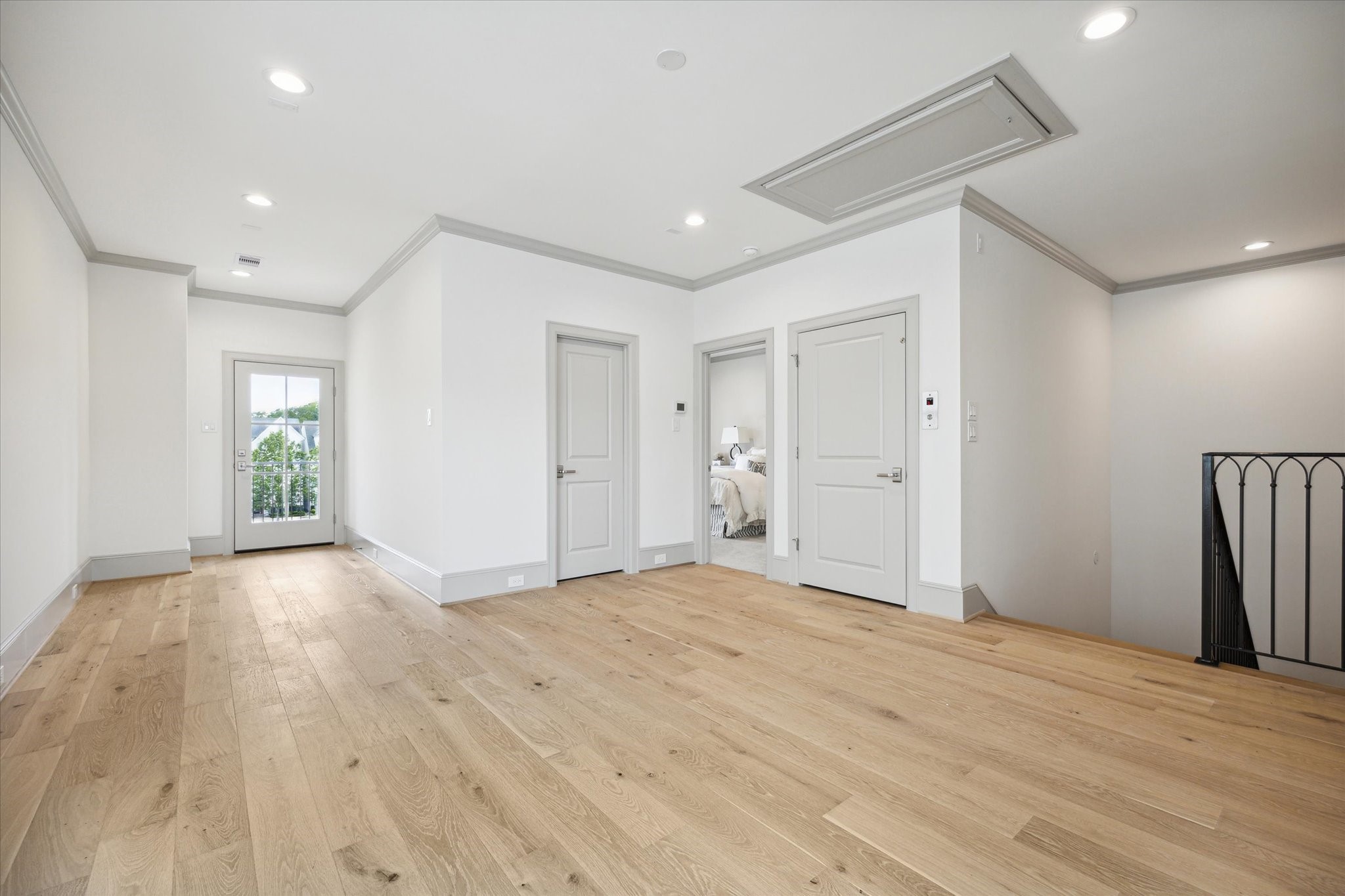 207 Sutton Row Place Property Photo 21