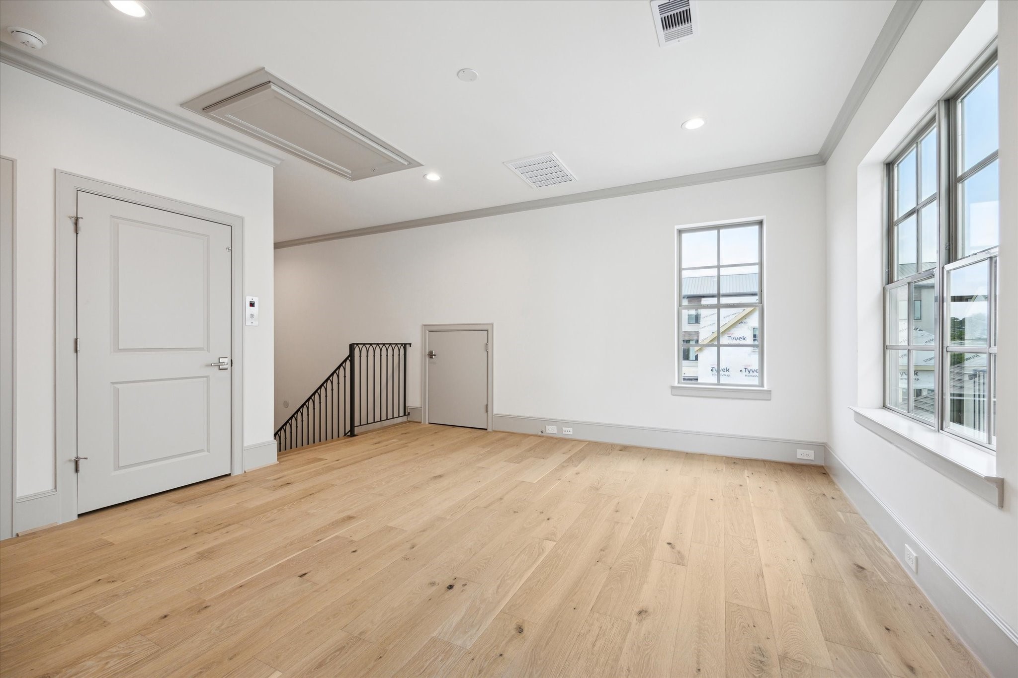207 Sutton Row Place Property Photo 24