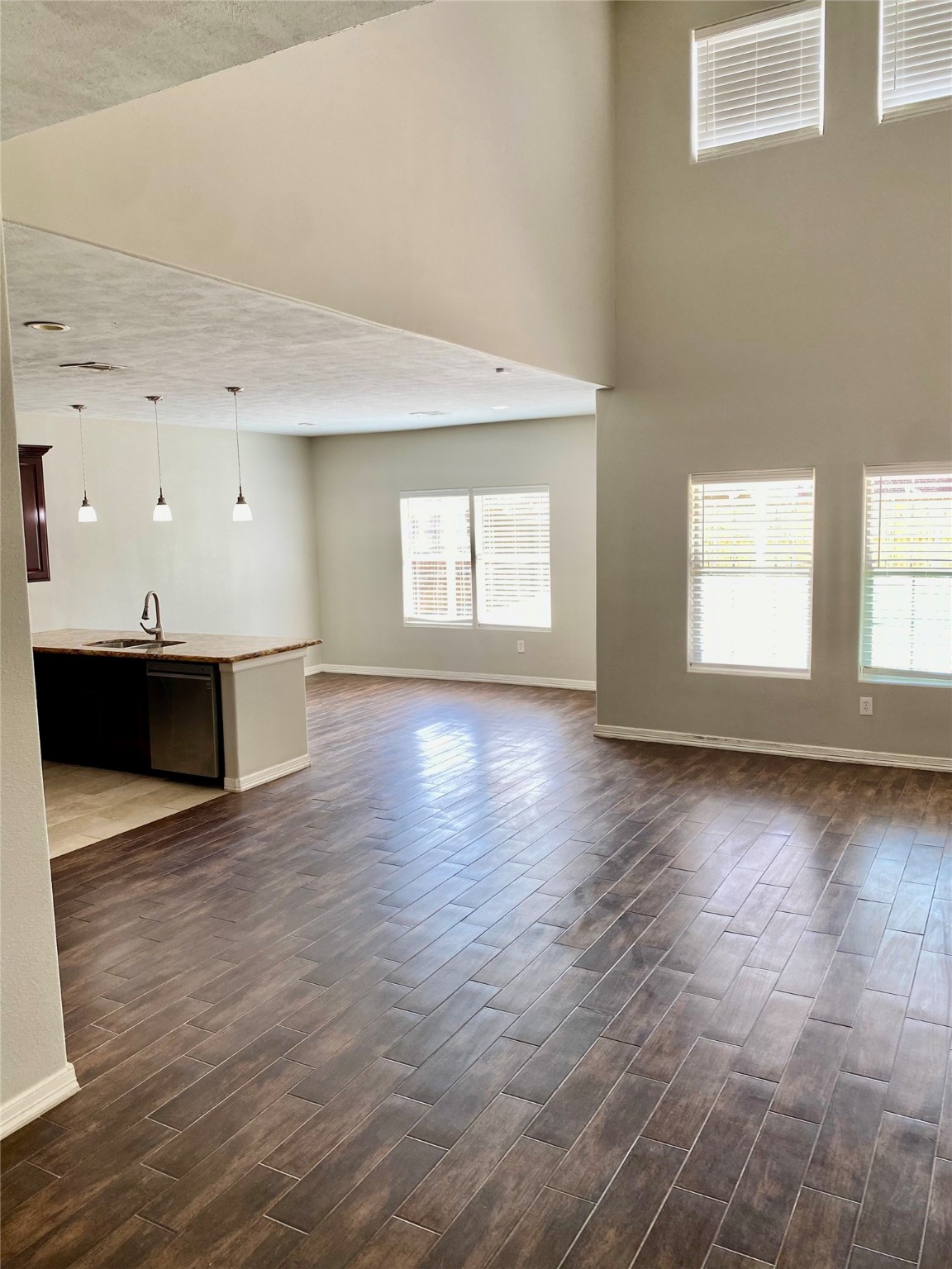 14947 Hidalgo Valley Lane Property Photo 7