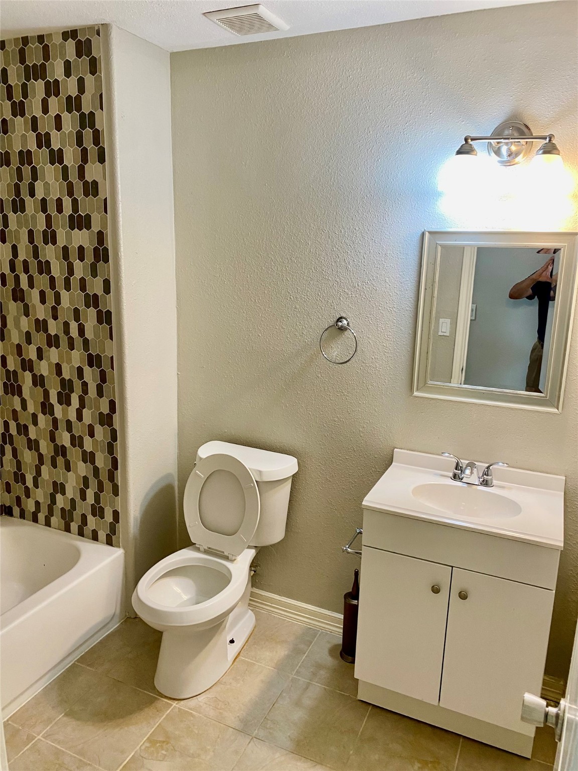 14947 Hidalgo Valley Lane Property Photo 22