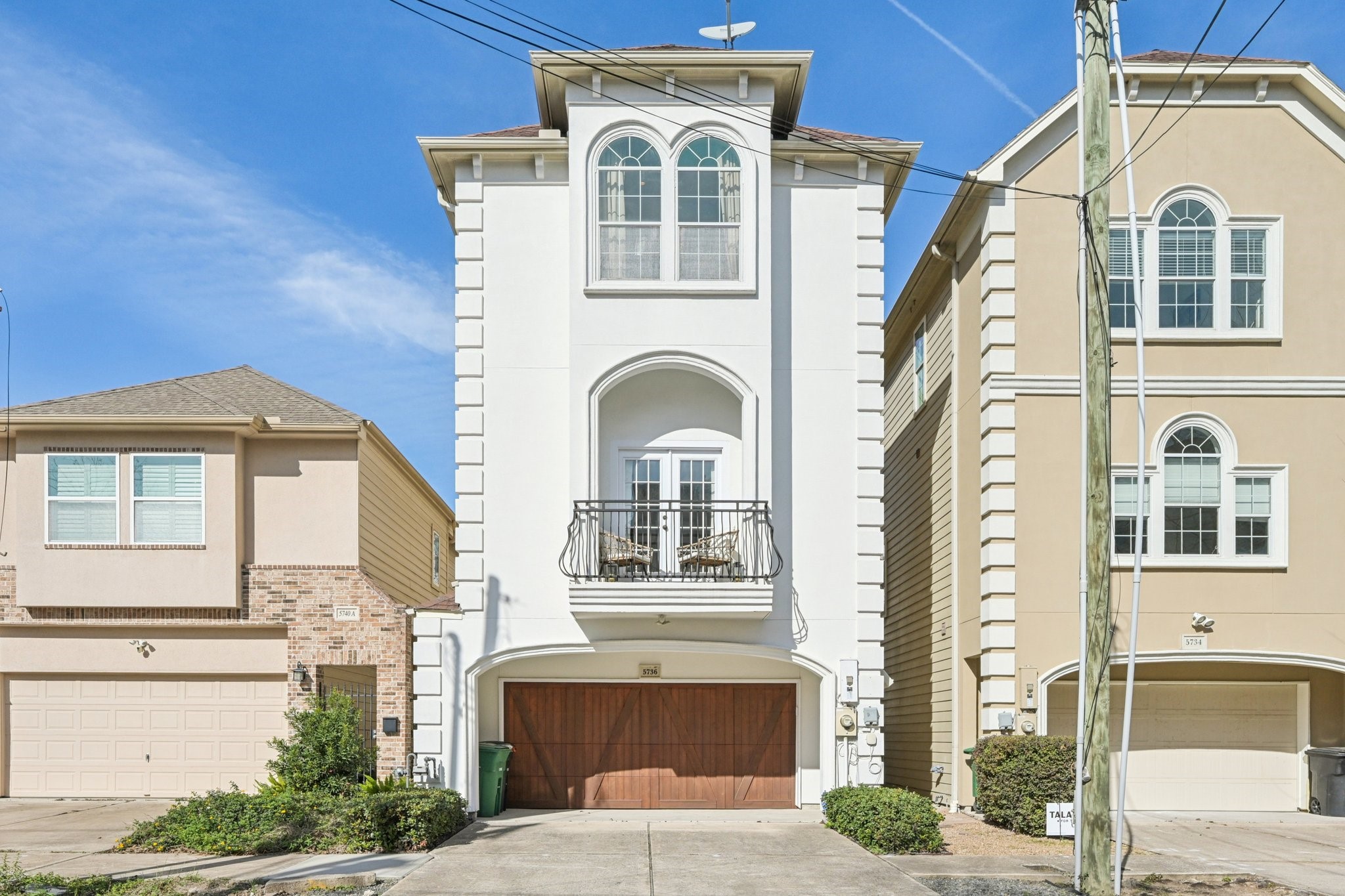 5736 Petty Street Property Photo 2