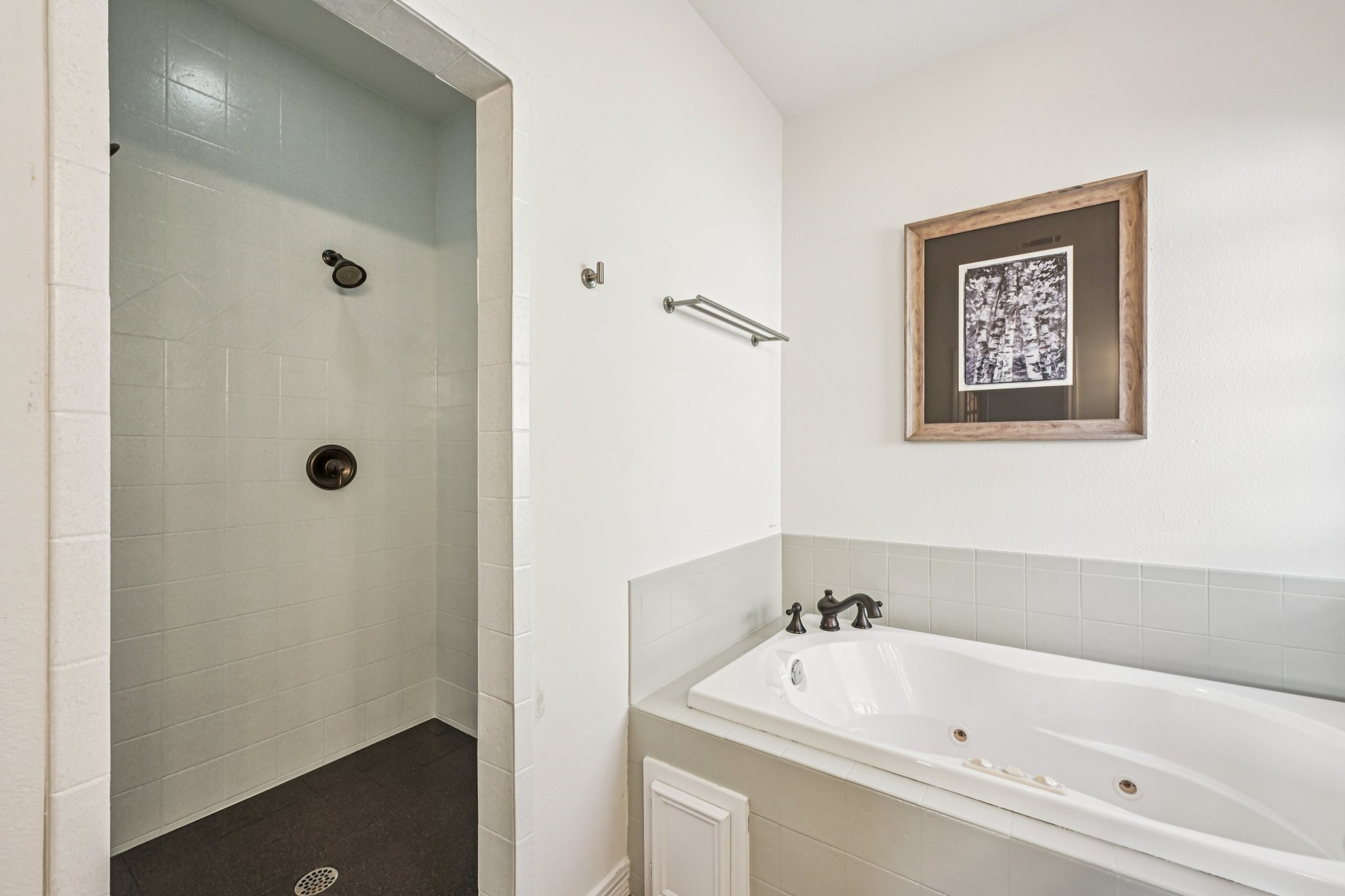5736 Petty Street Property Photo 8