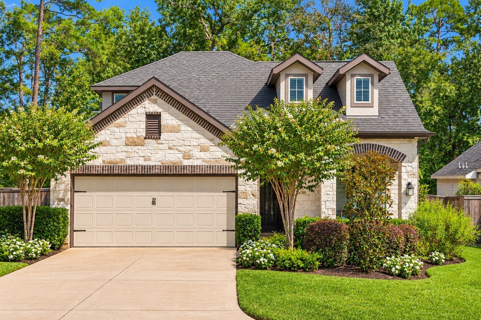 144 Cobble Medley Court Property Photo 1