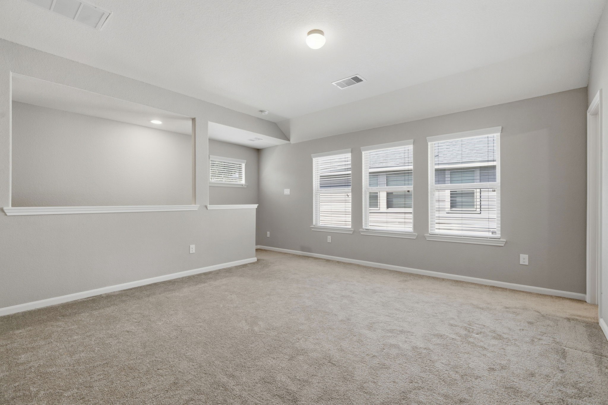 144 Cobble Medley Court Property Photo 31