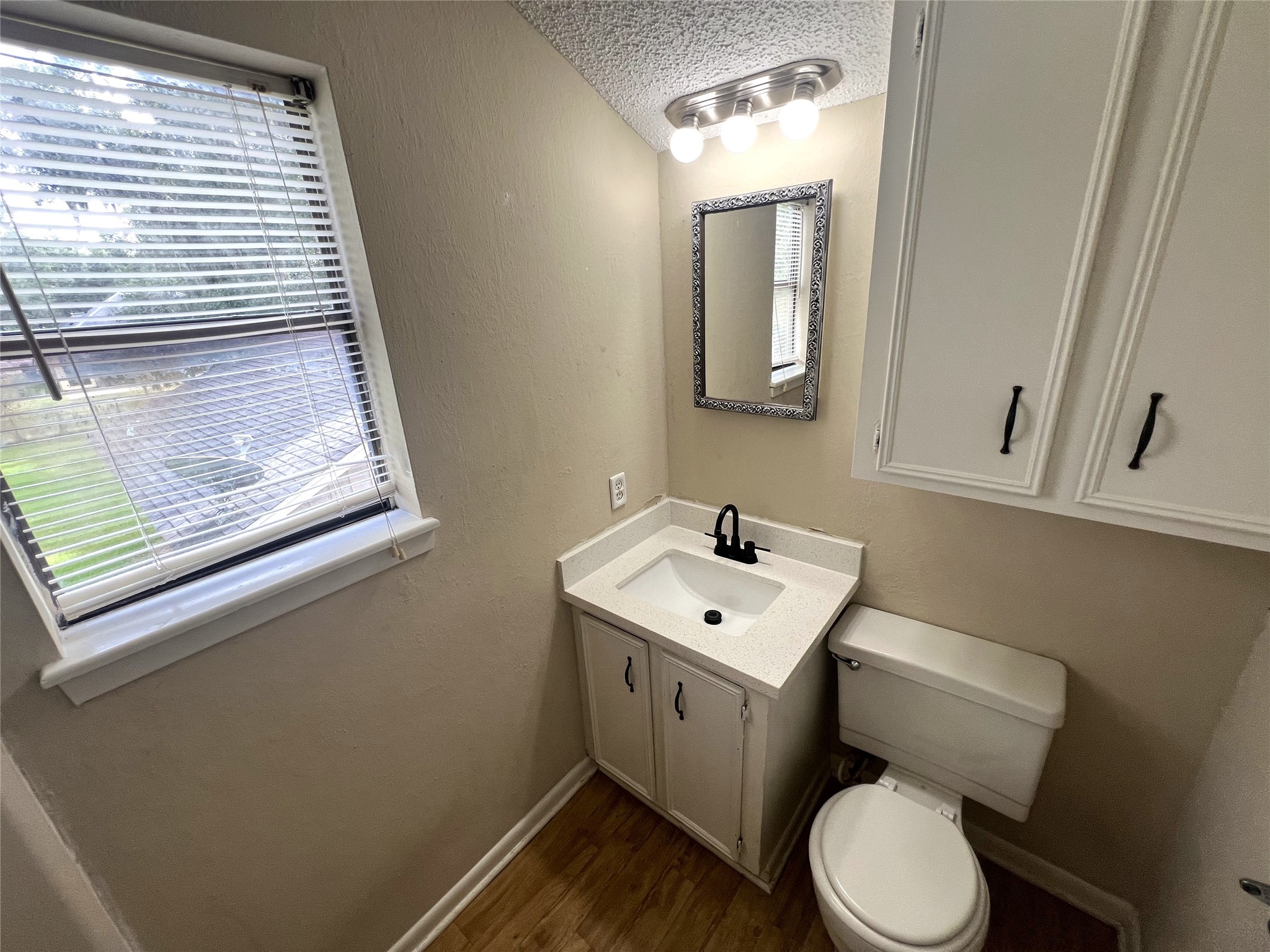 2109 Riverside Drive Property Photo 21