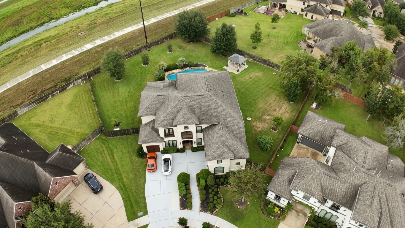 6907 Diamondleaf Court Property Photo 1