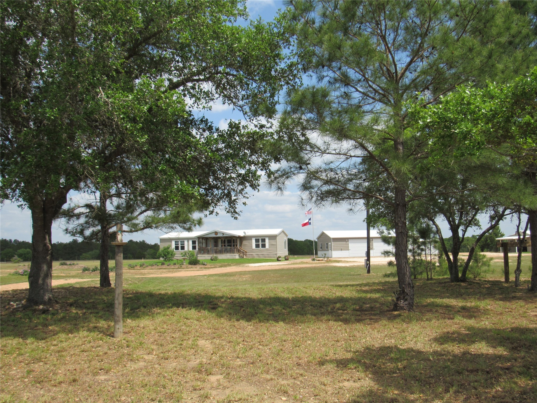 1411 Vogelsang Road Property Photo 1