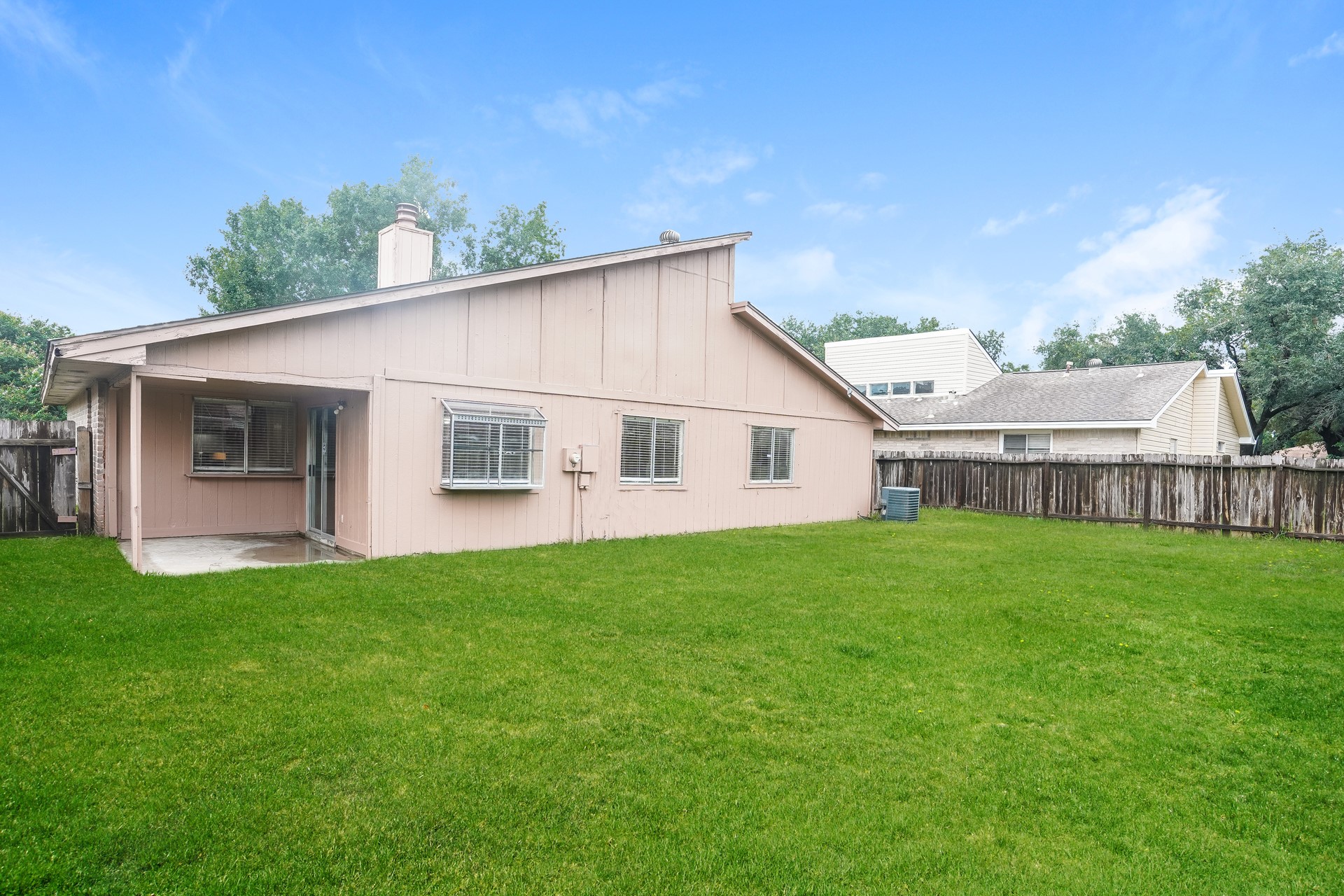6918 Skyline Park Drive Property Photo 18