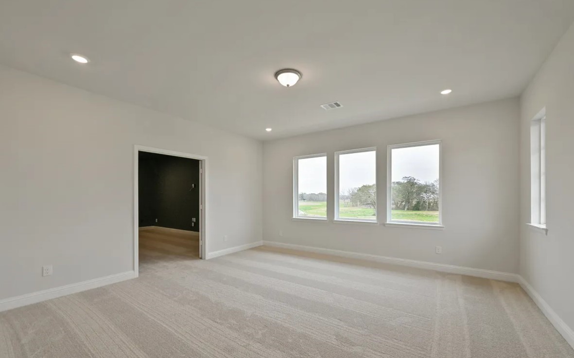 5215 Deer Valley Court Property Photo 16