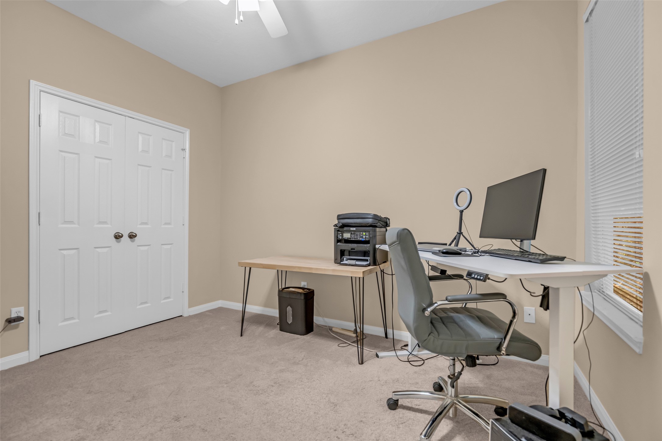 2919 Whitman Drive Property Photo 8