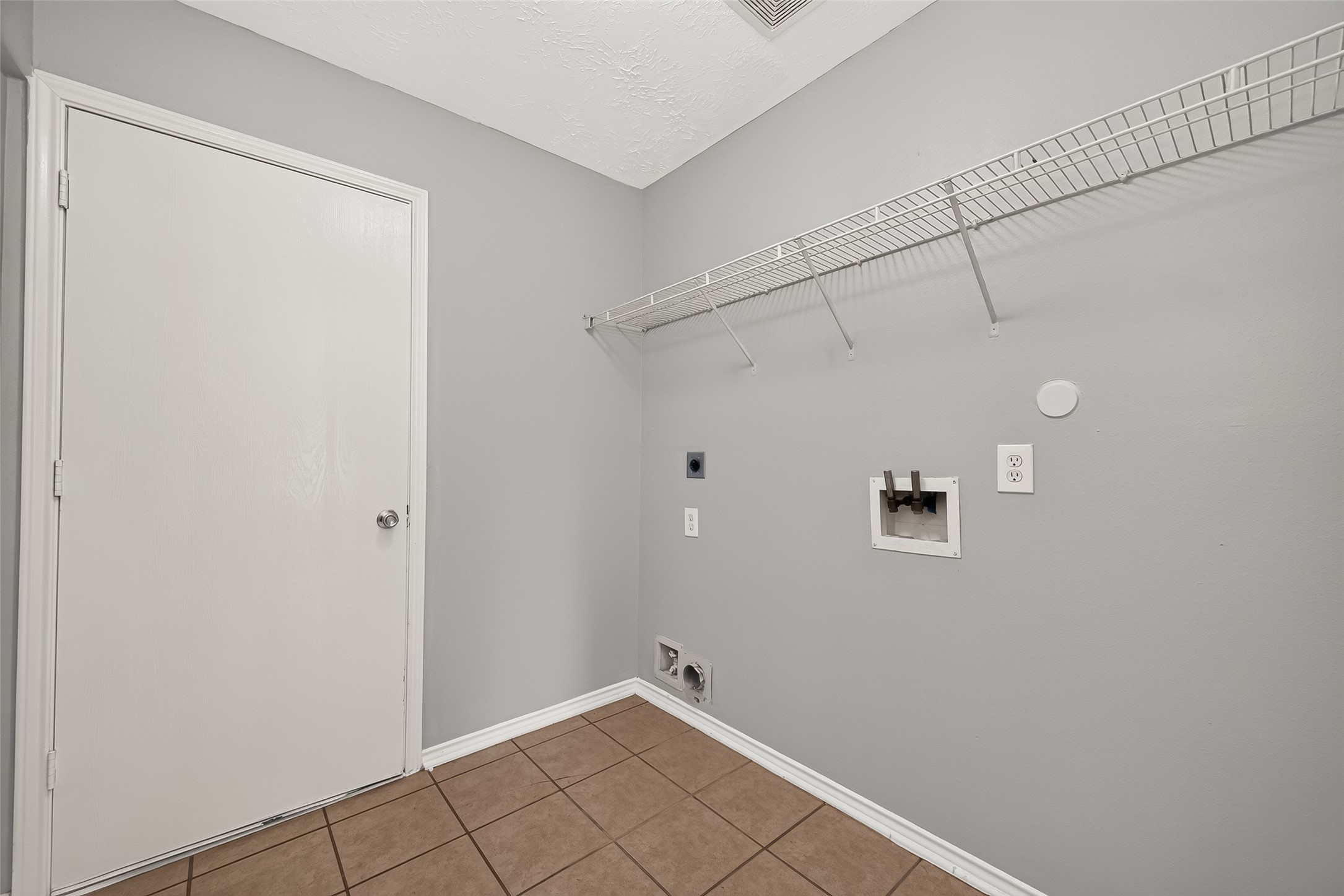 19451 Nasworthy Drive Property Photo 43