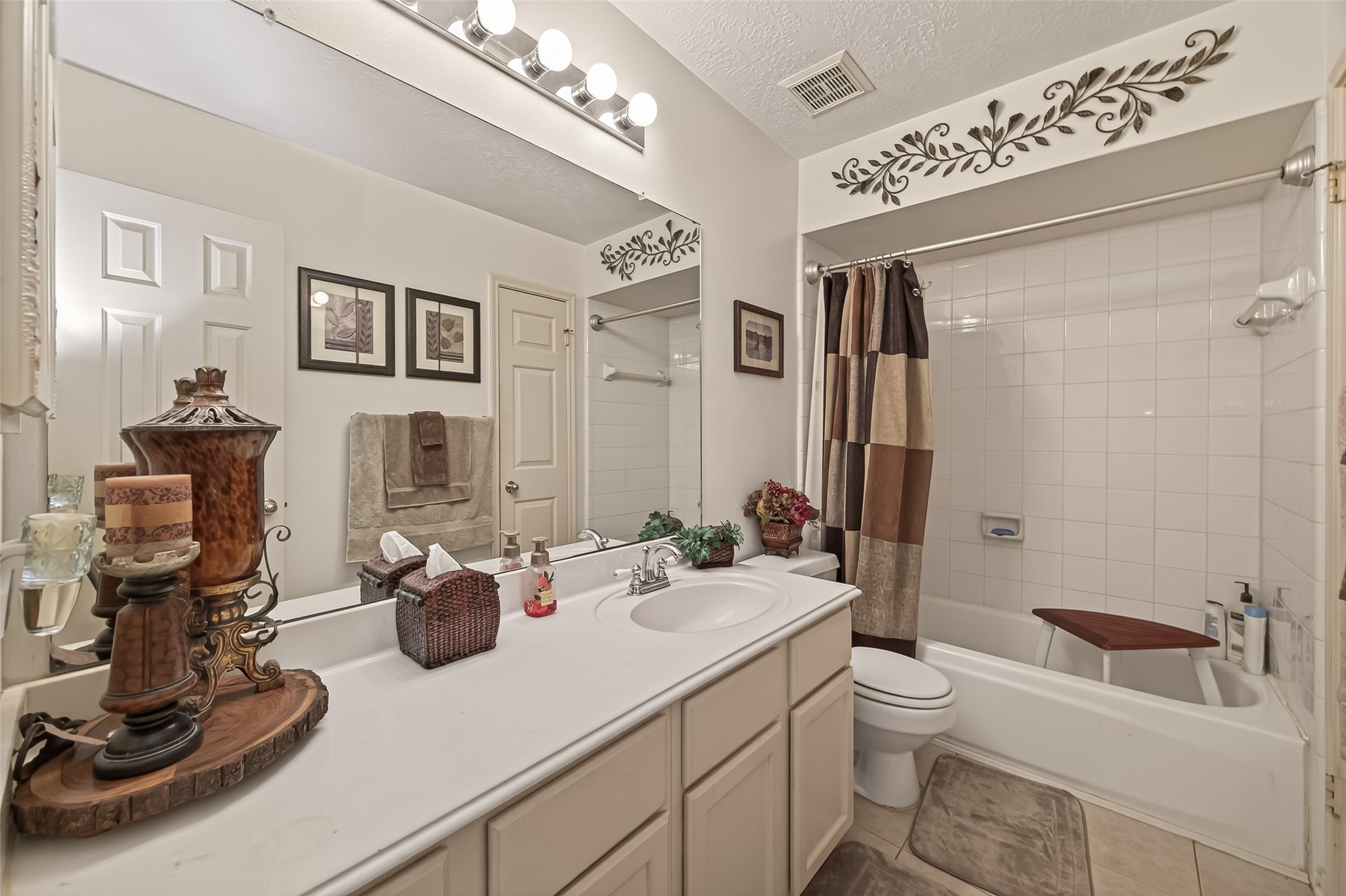 21514 Bluebonnet Meadow Lane Property Photo 32