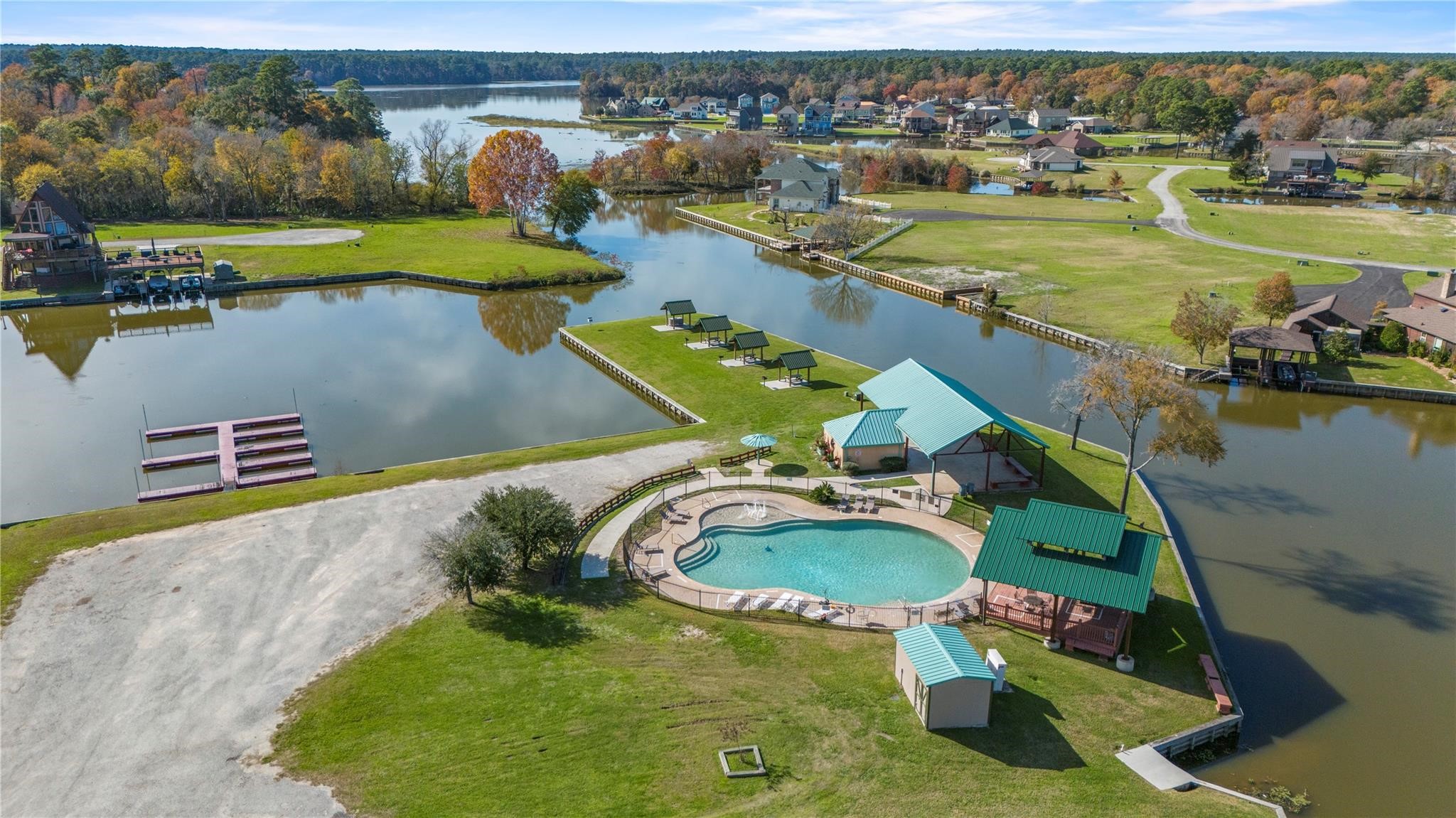 60 Wildwood Lake Drive Property Photo 37