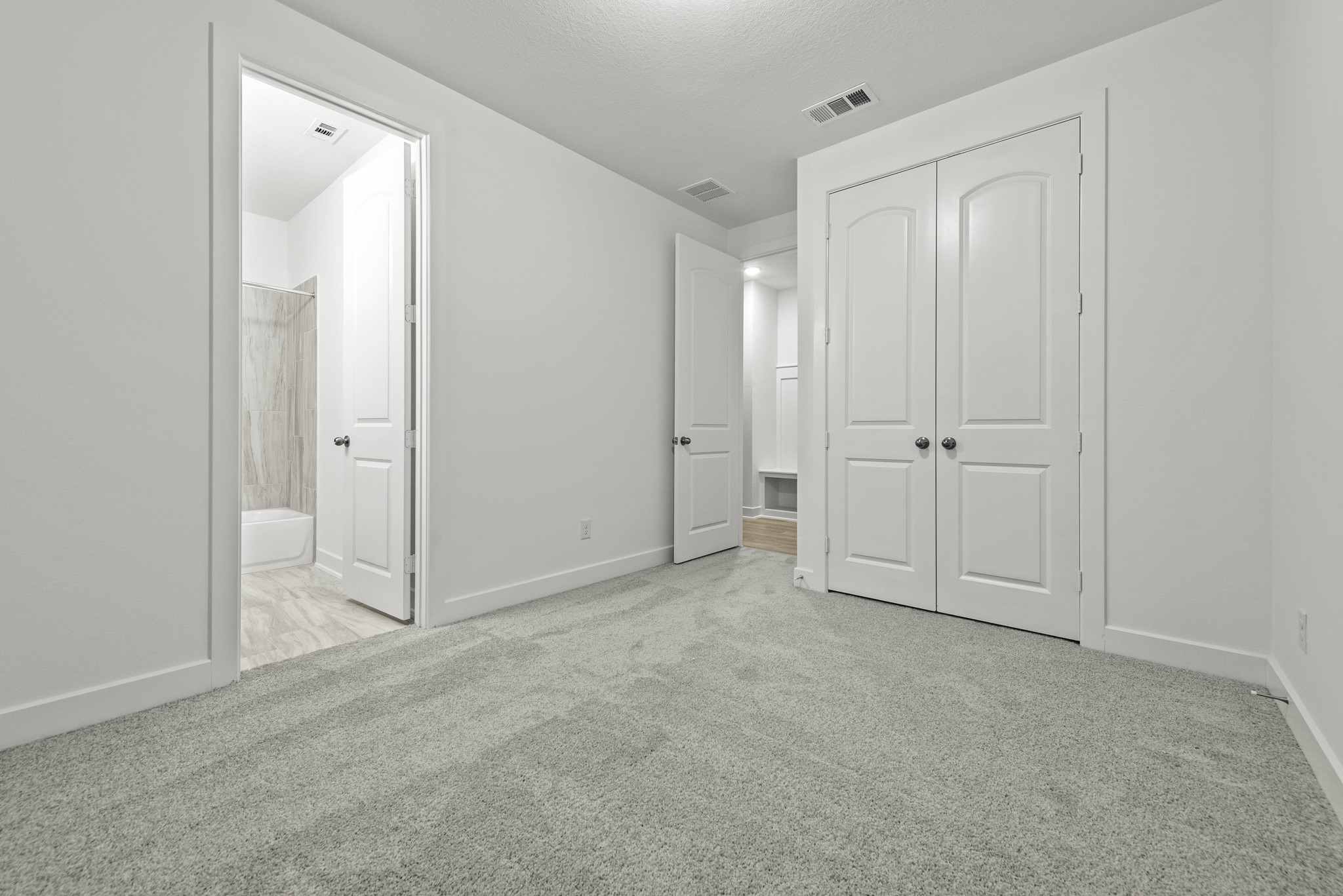 3223 Fescue Crest Court Property Photo 17