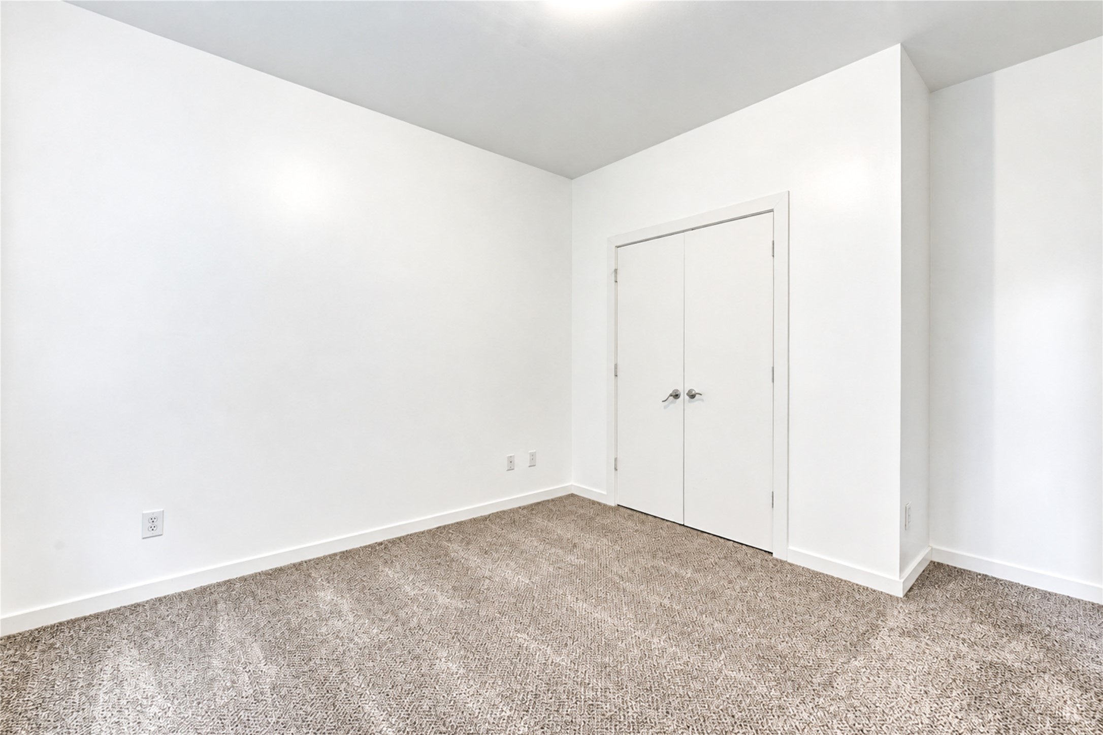 2234 Leeland Street Property Photo 42