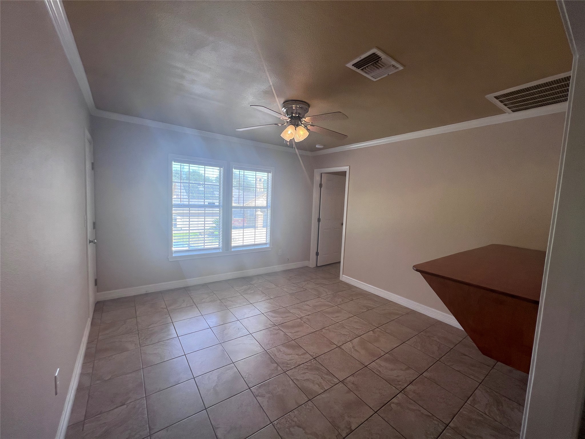 501 Pierce Street Property Photo 8