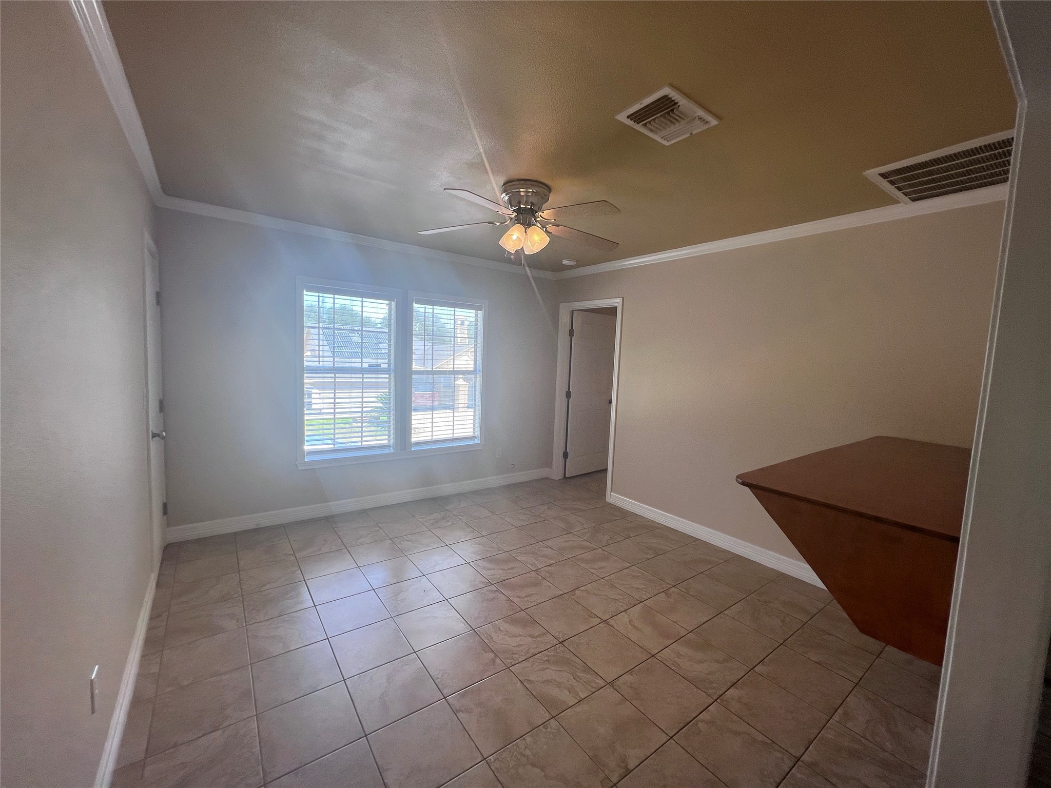 501 Pierce Street Property Photo 9
