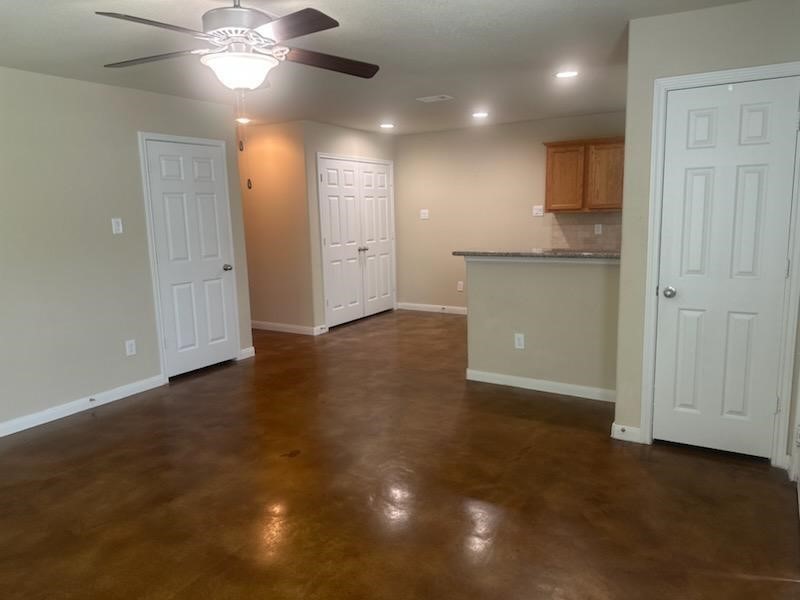 16920 W Juneau Property Photo 3