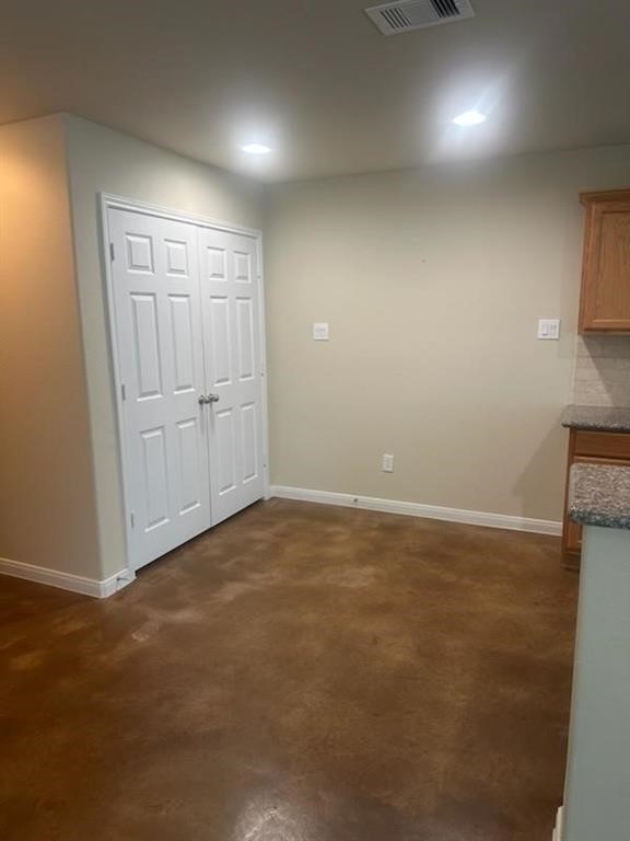 16920 W Juneau Property Photo 6