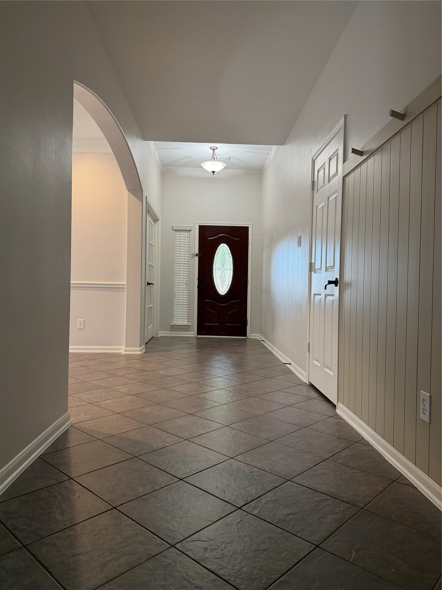 15226 Olmstead Park Drive Property Photo 2