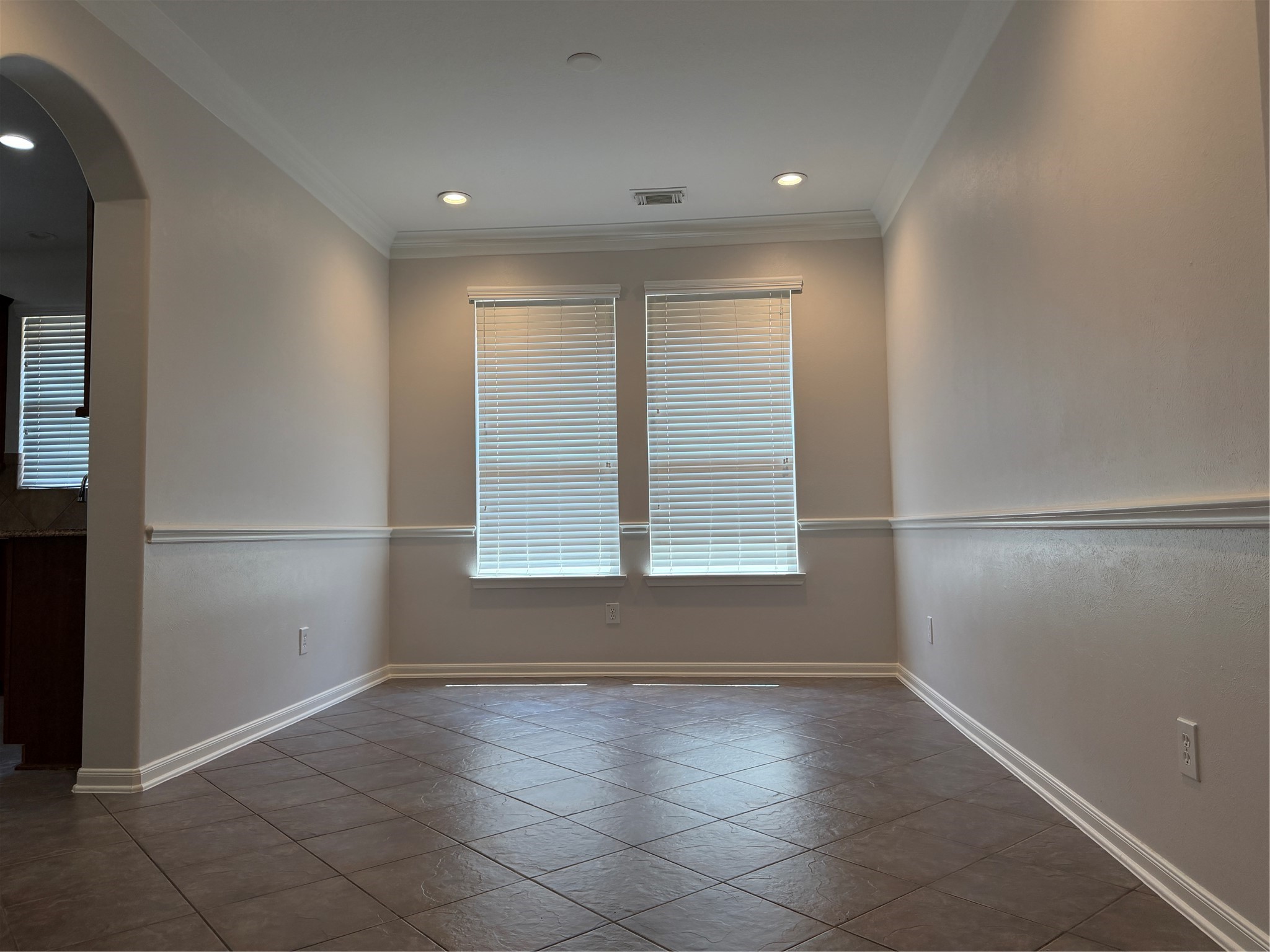 15226 Olmstead Park Drive Property Photo 6