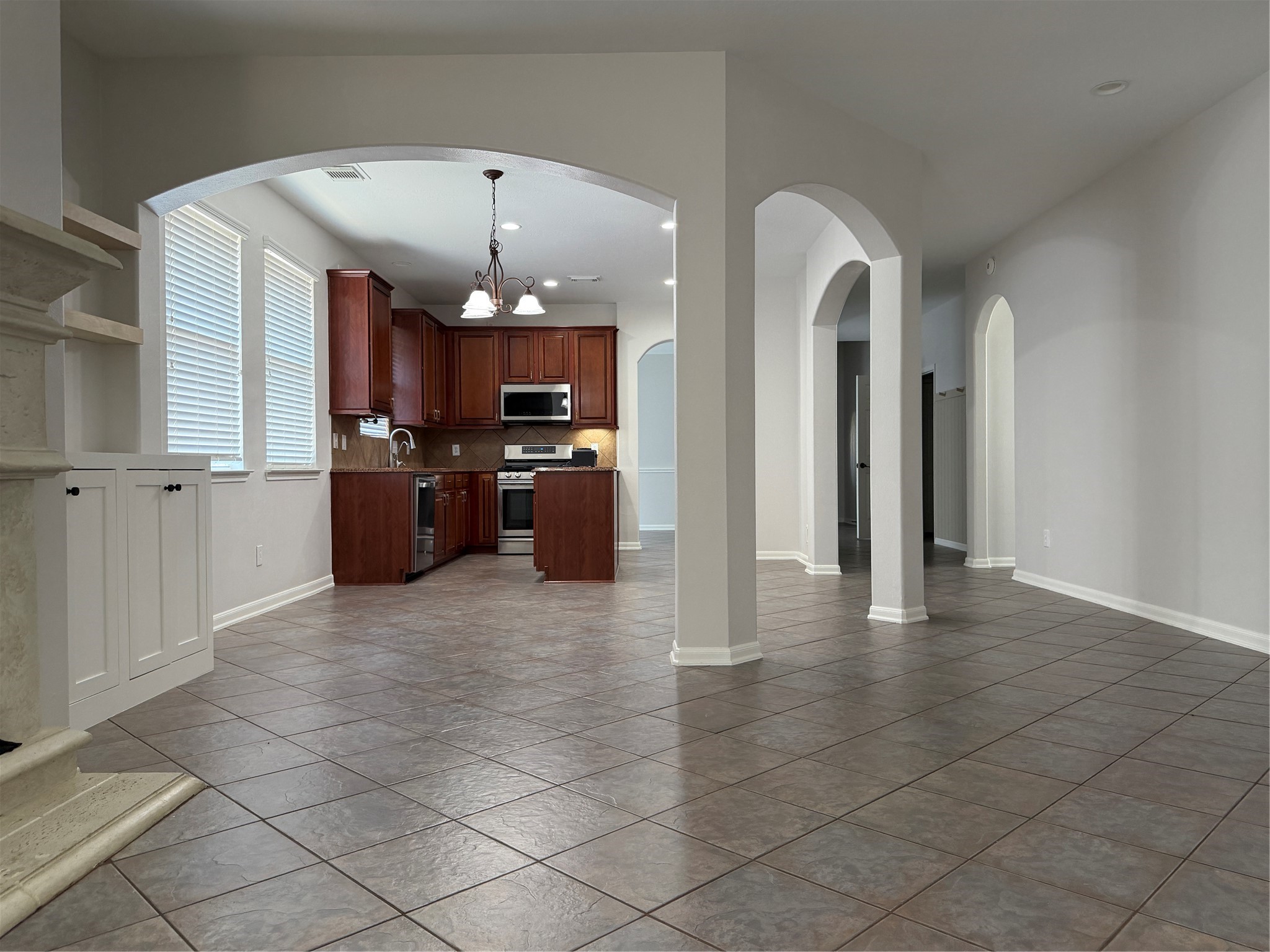 15226 Olmstead Park Drive Property Photo 8