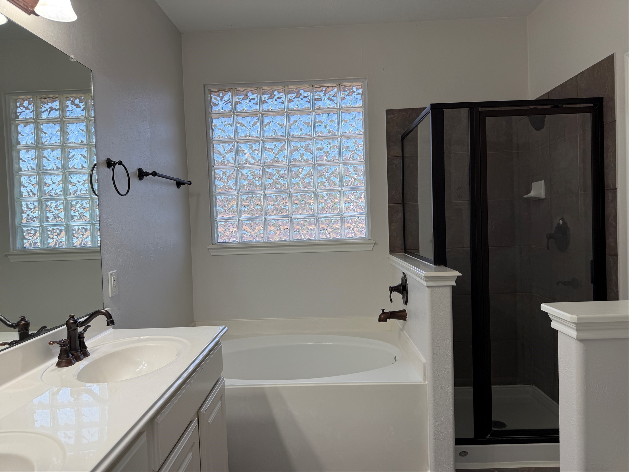 15226 Olmstead Park Drive Property Photo 17
