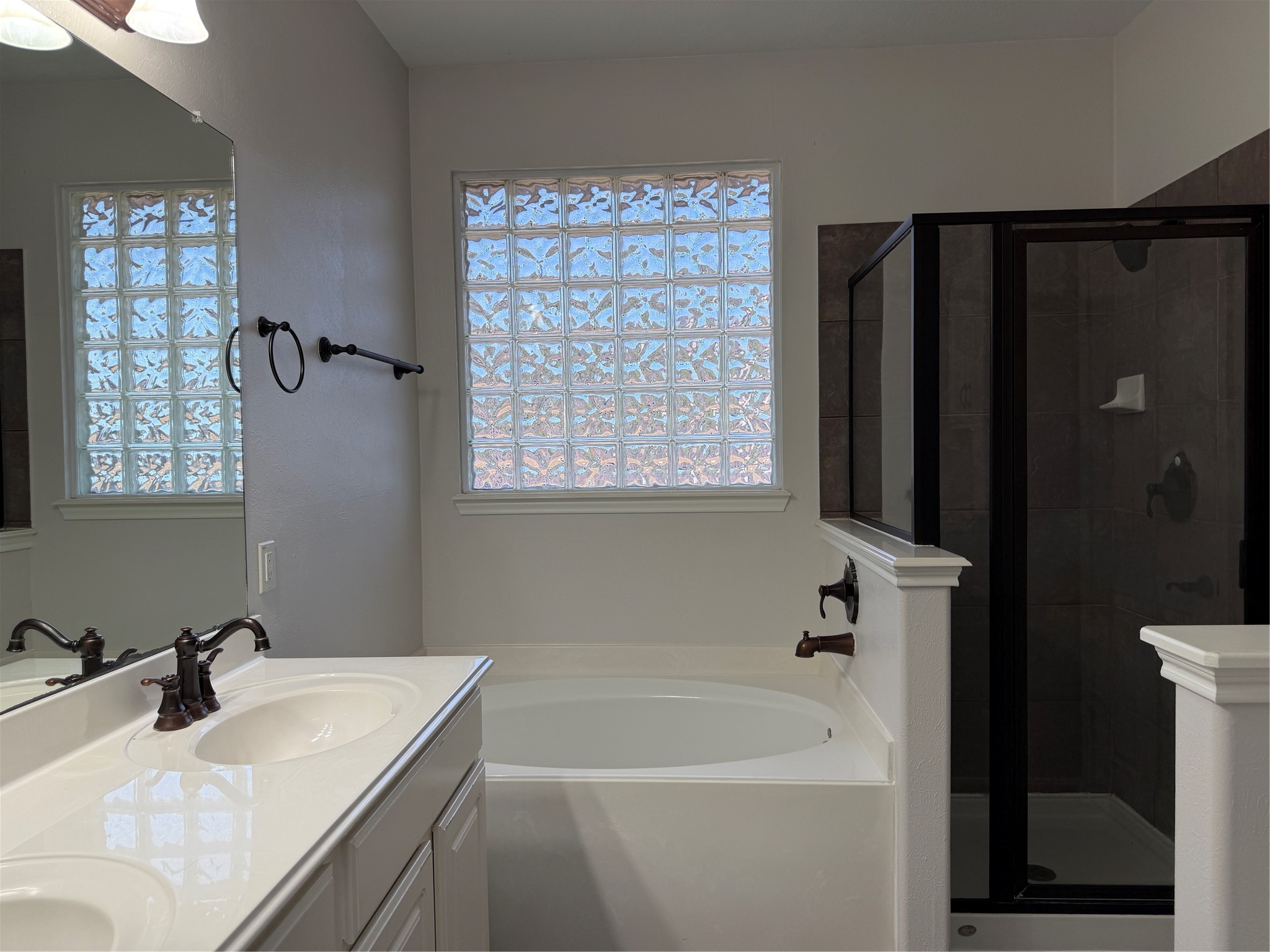 15226 Olmstead Park Drive Property Photo 18