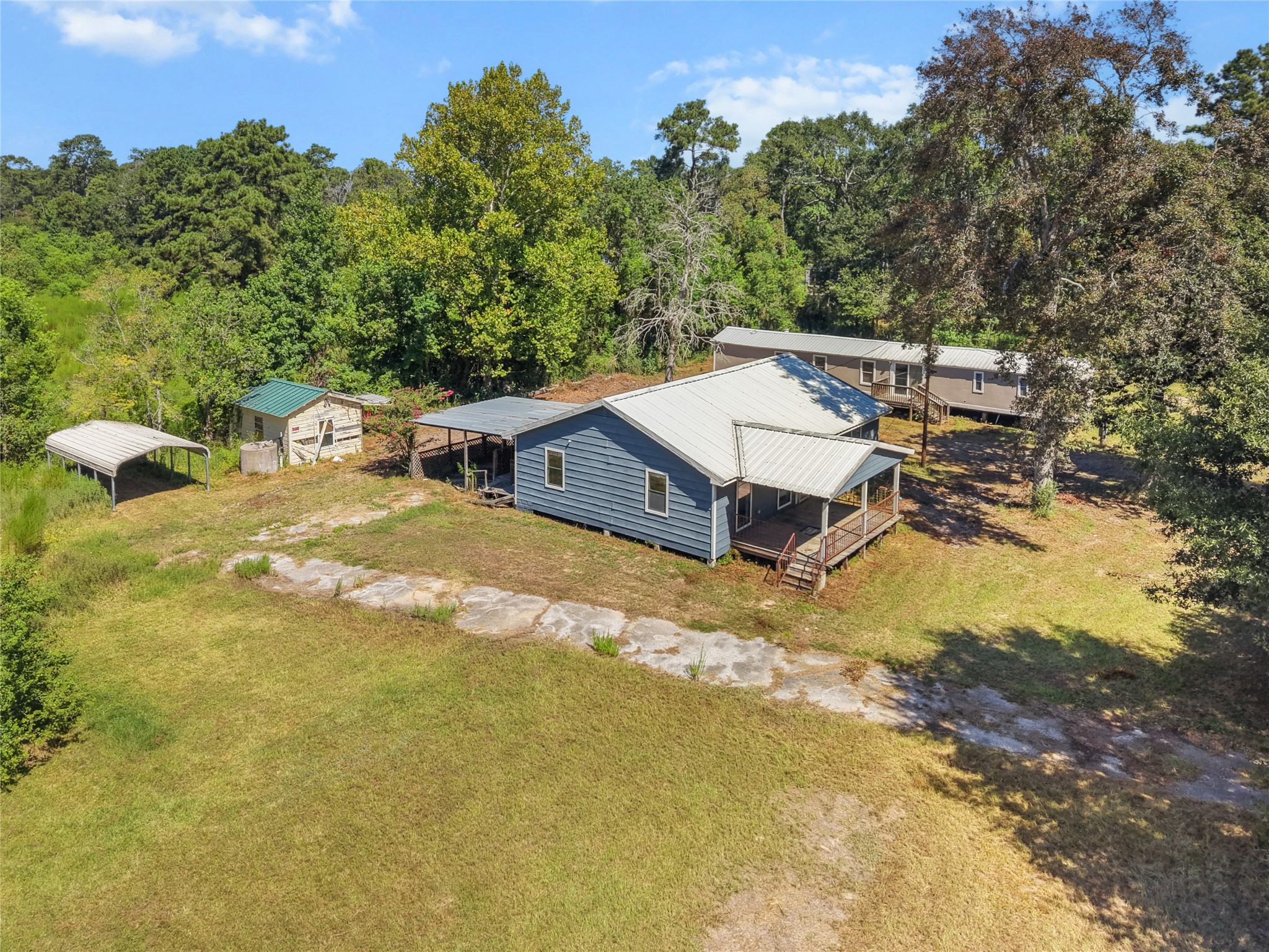 3134 California Avenue Property Photo 8