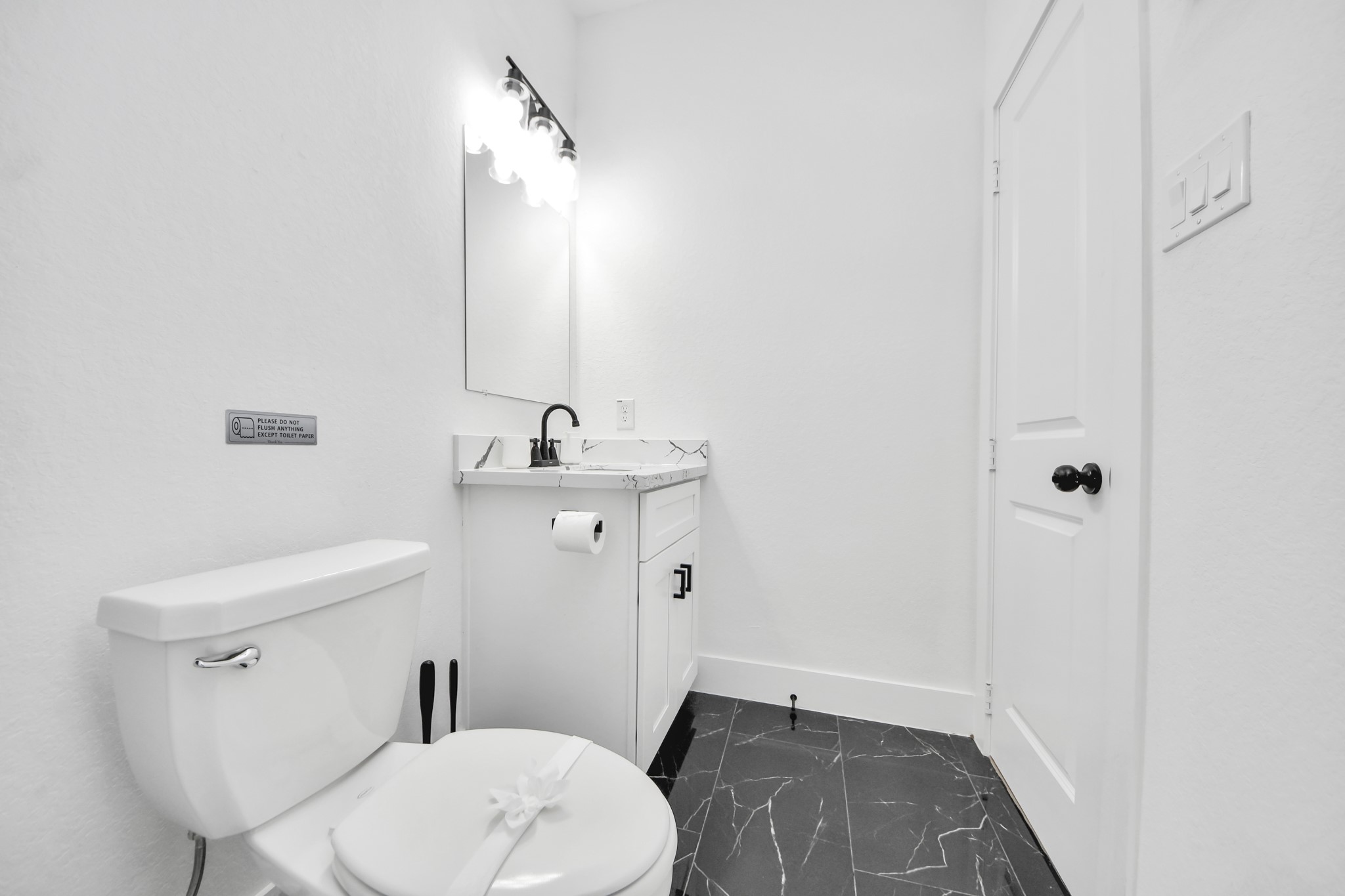 5774 Heron Drive B Property Photo 32