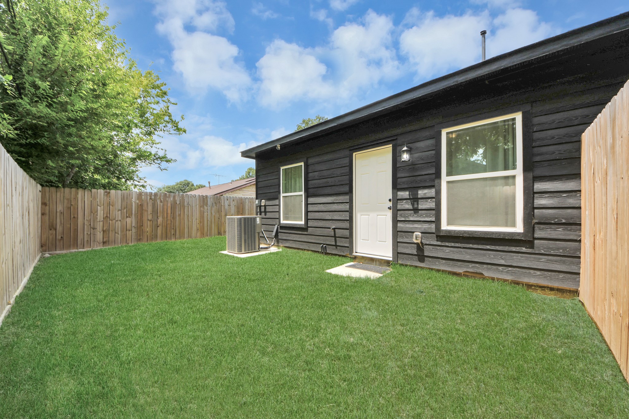 5774 Heron Drive B Property Photo 34